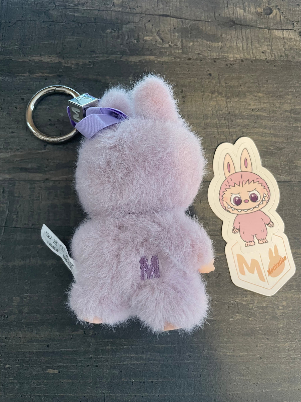 Labubu Pin for Love, M