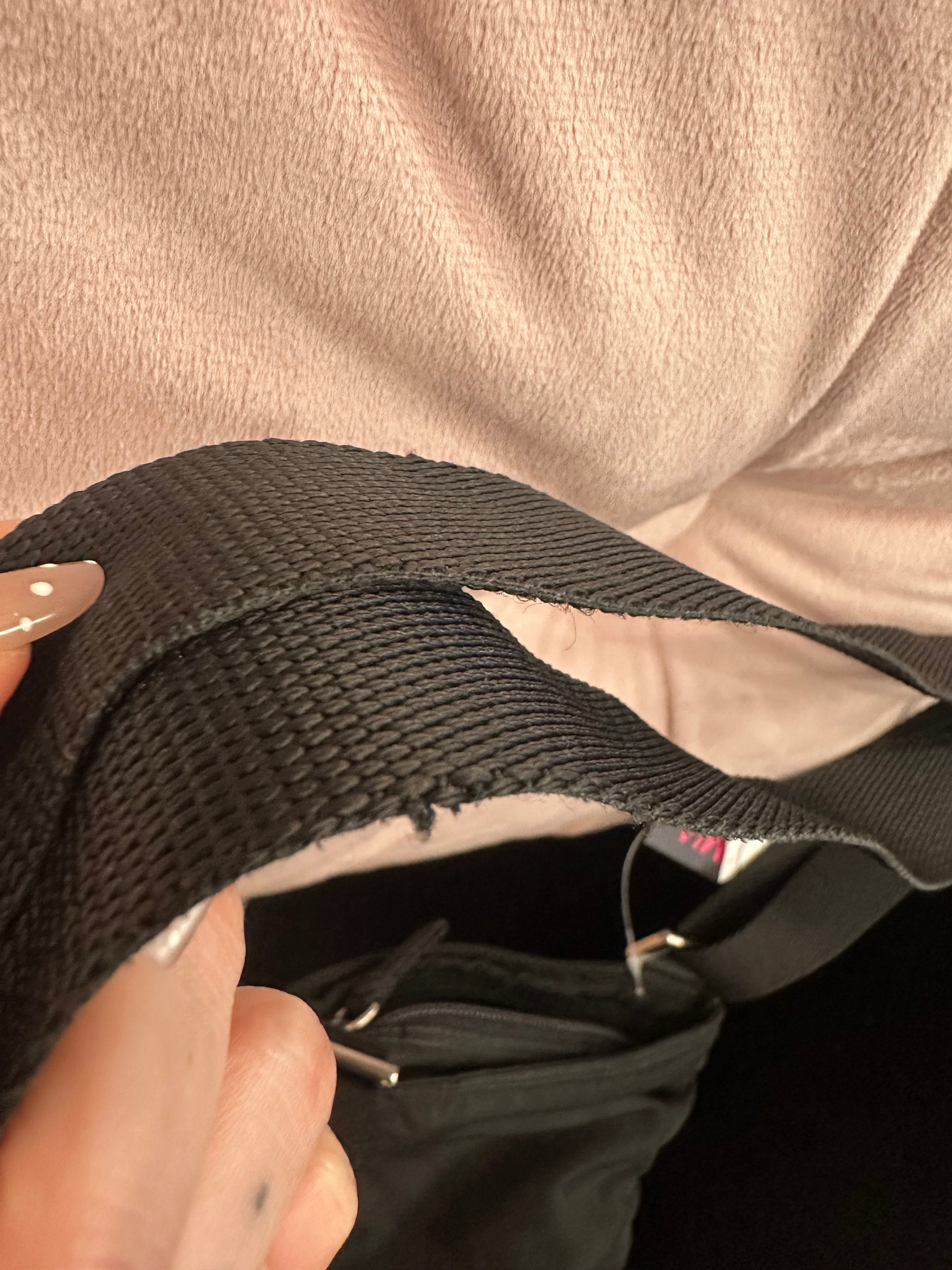 Borsa Prada postina tela nylon nera