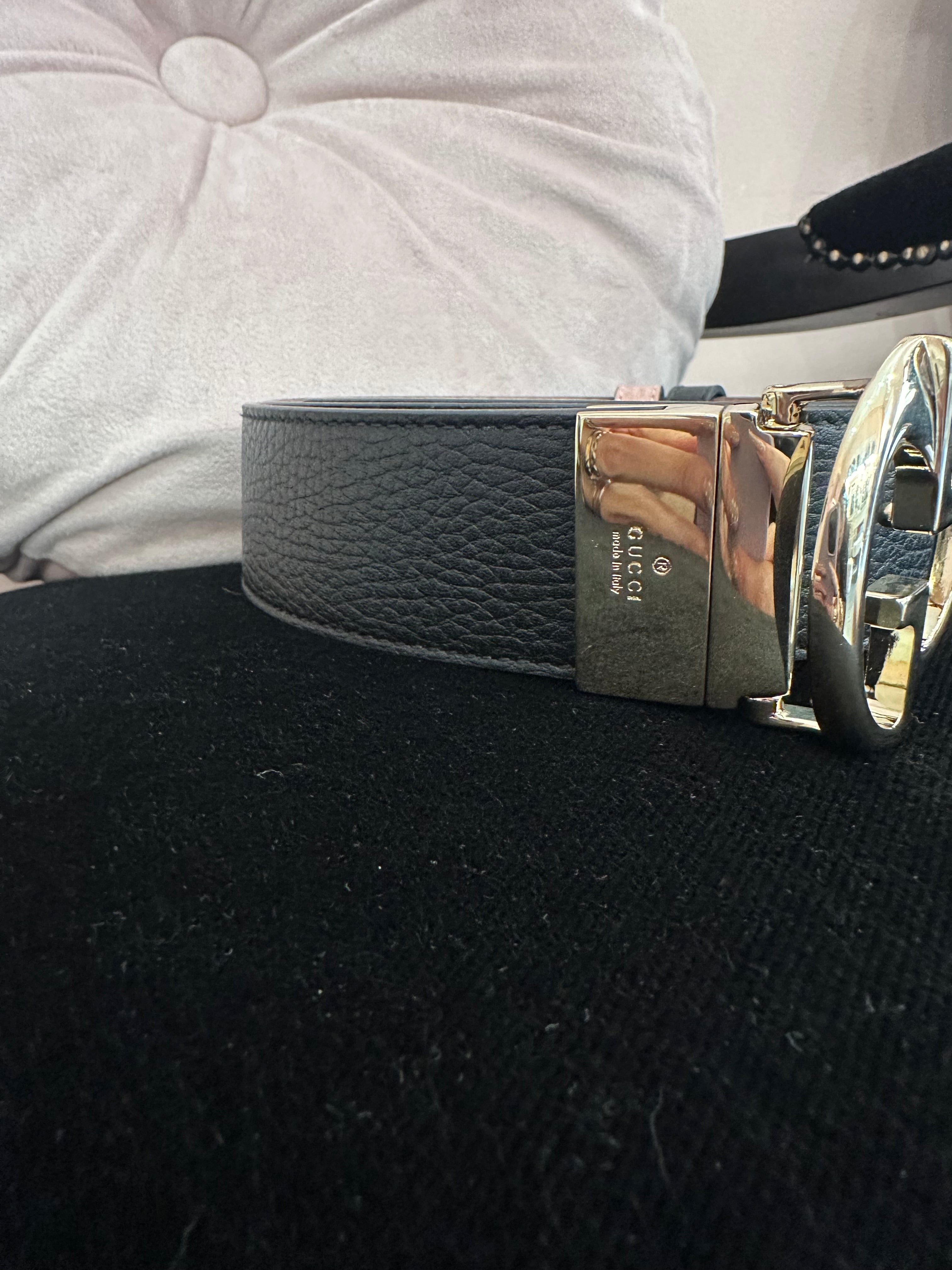 Cintura Gucci reverse nera e rosa