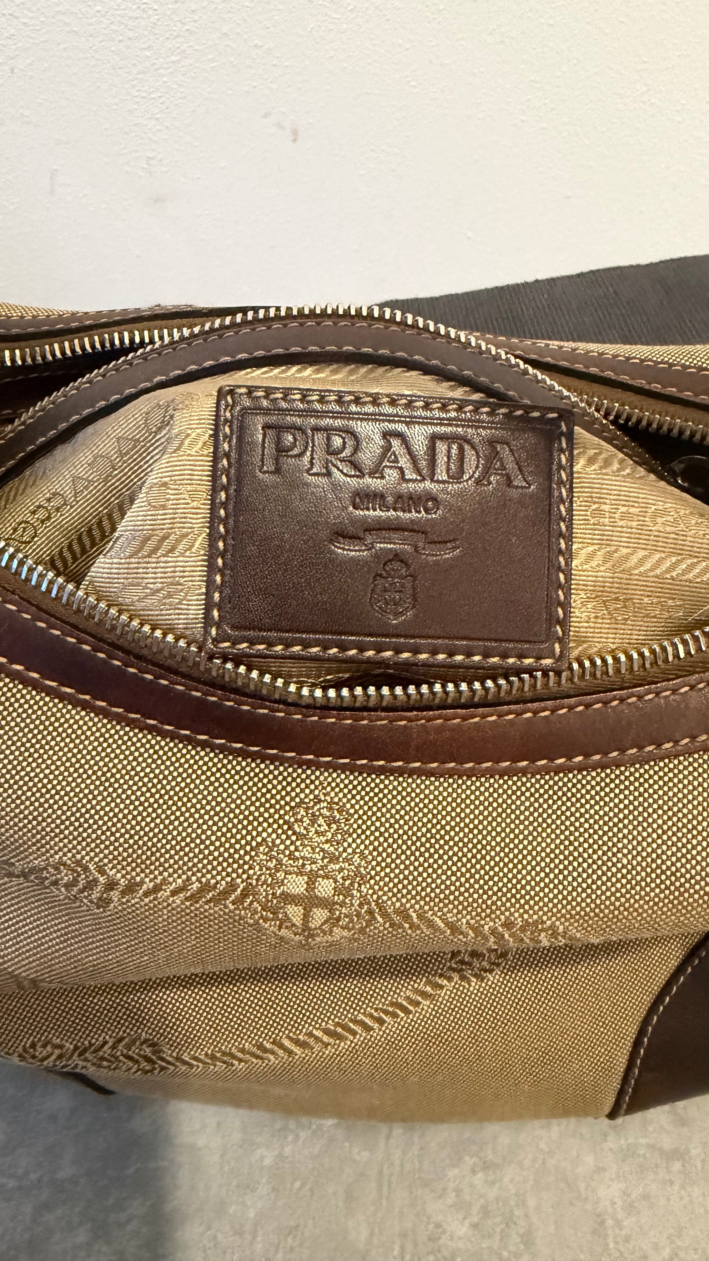 Borsa Prada Hobo marrone