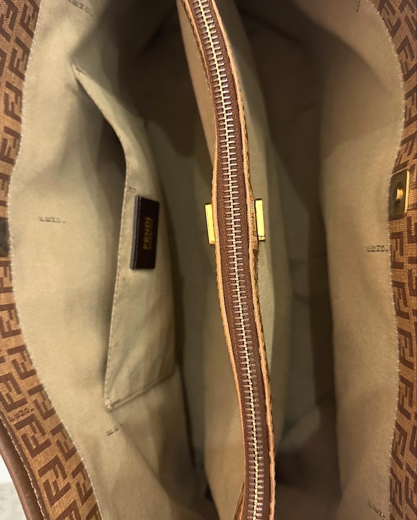 Borsa Shopper Fendi zucchino