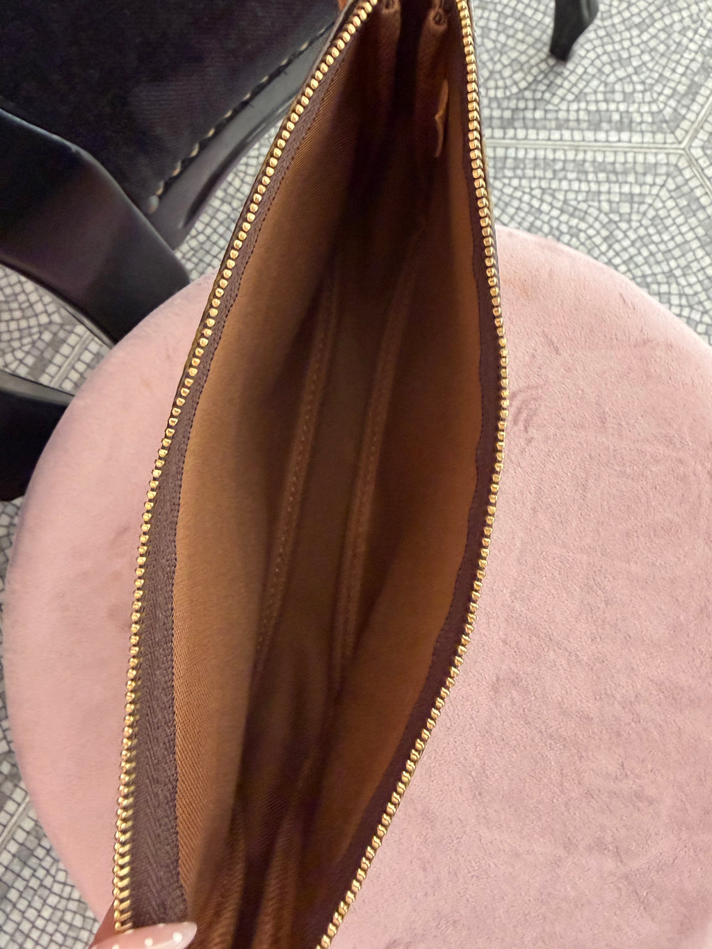 Borsa Louis Vuitton Pochette accessoires NM monogram