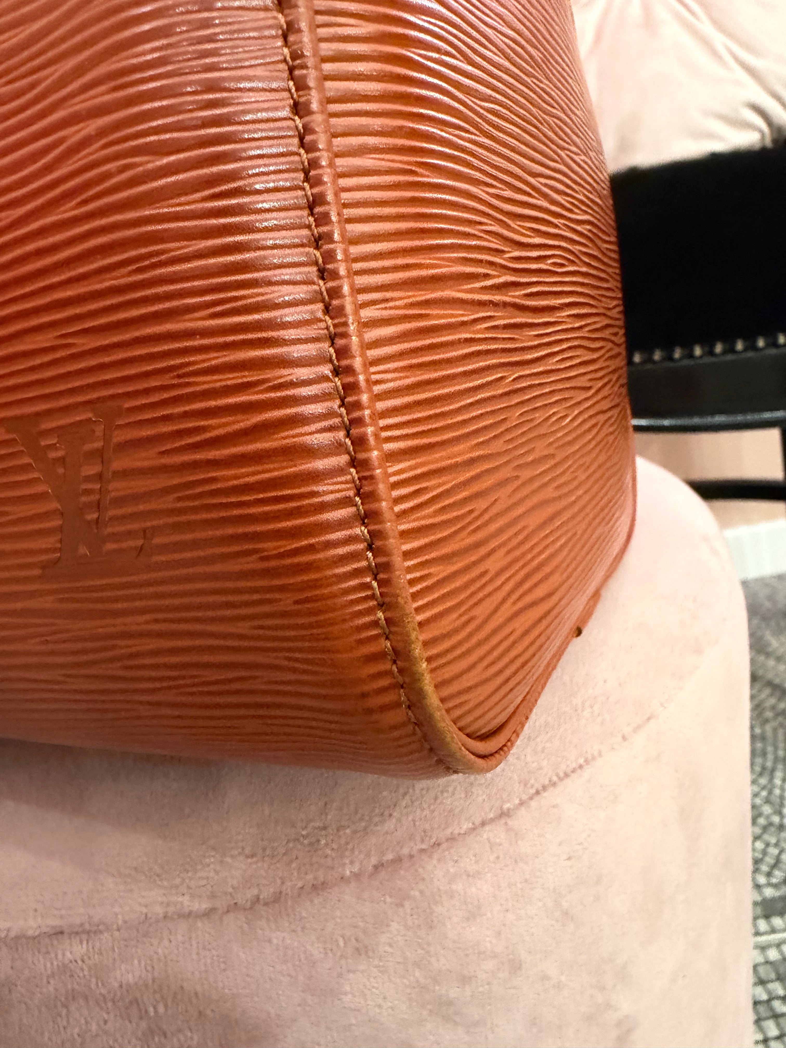 Borsa Louis Vuitton Speedy 30 pelle epi marrone