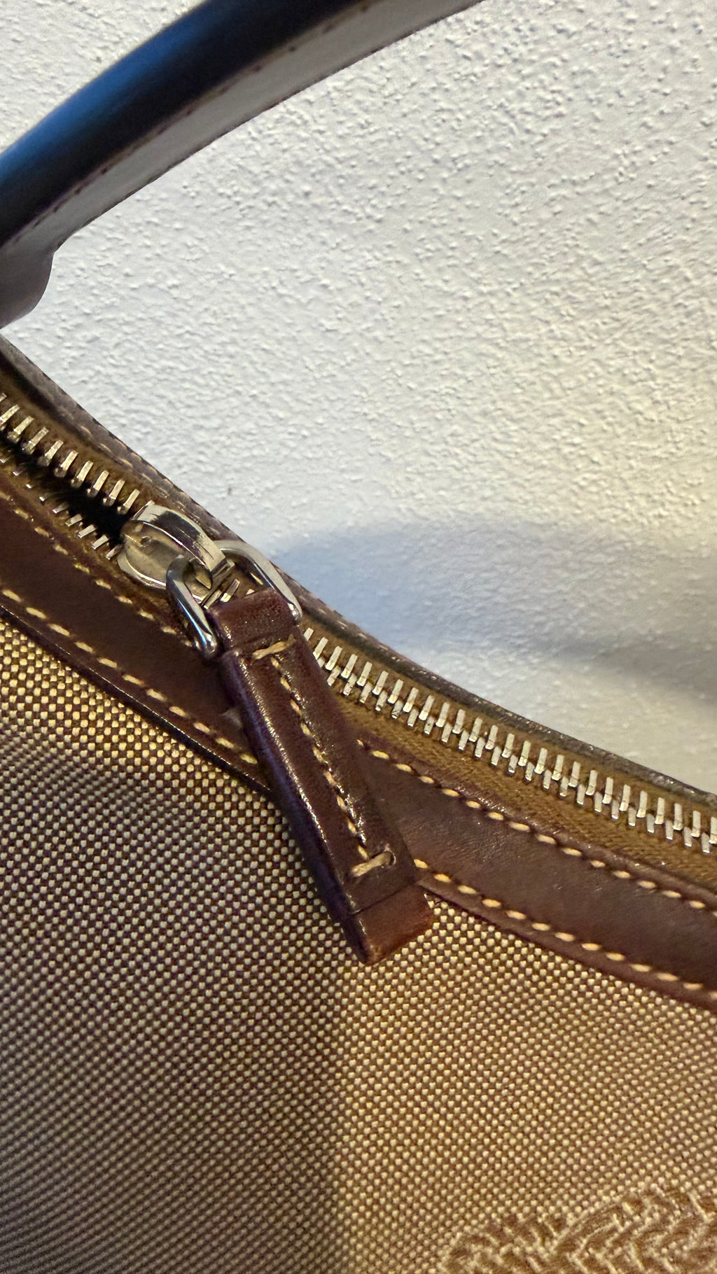 Borsa Prada Hobo marrone