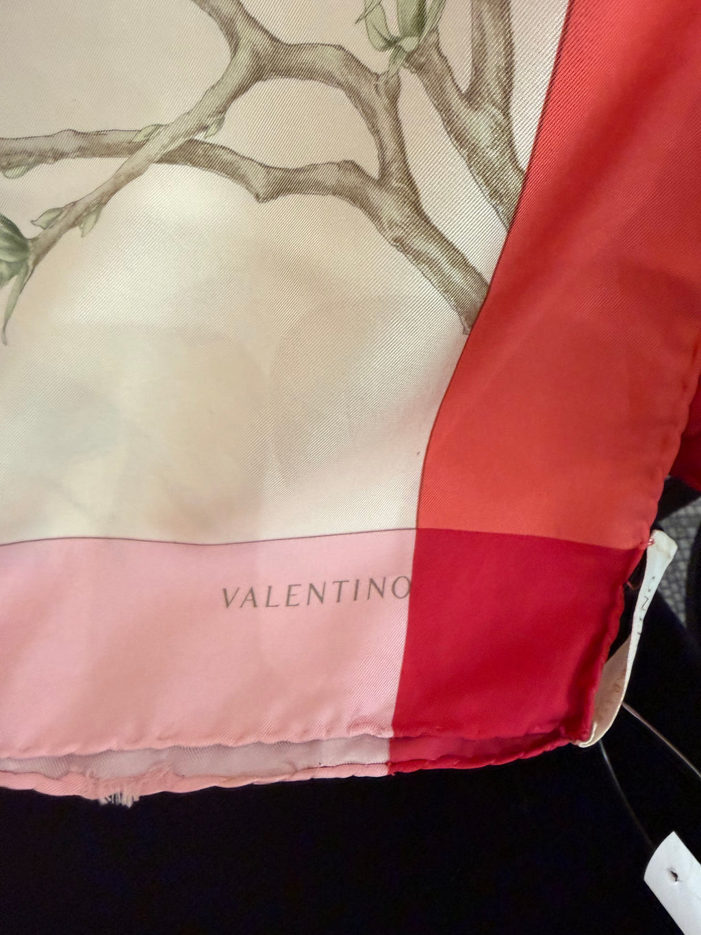 Foulard Valentino fiori rosa
