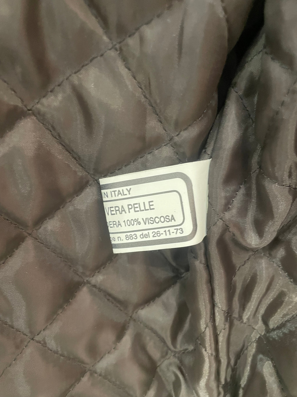 Giubbotto Biker di pelle marrone con collo di volpe