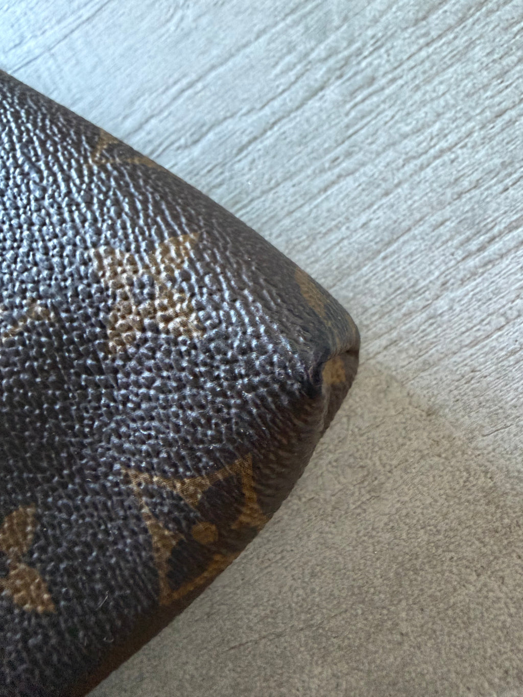 Pochette Louis Vuitton delightful
