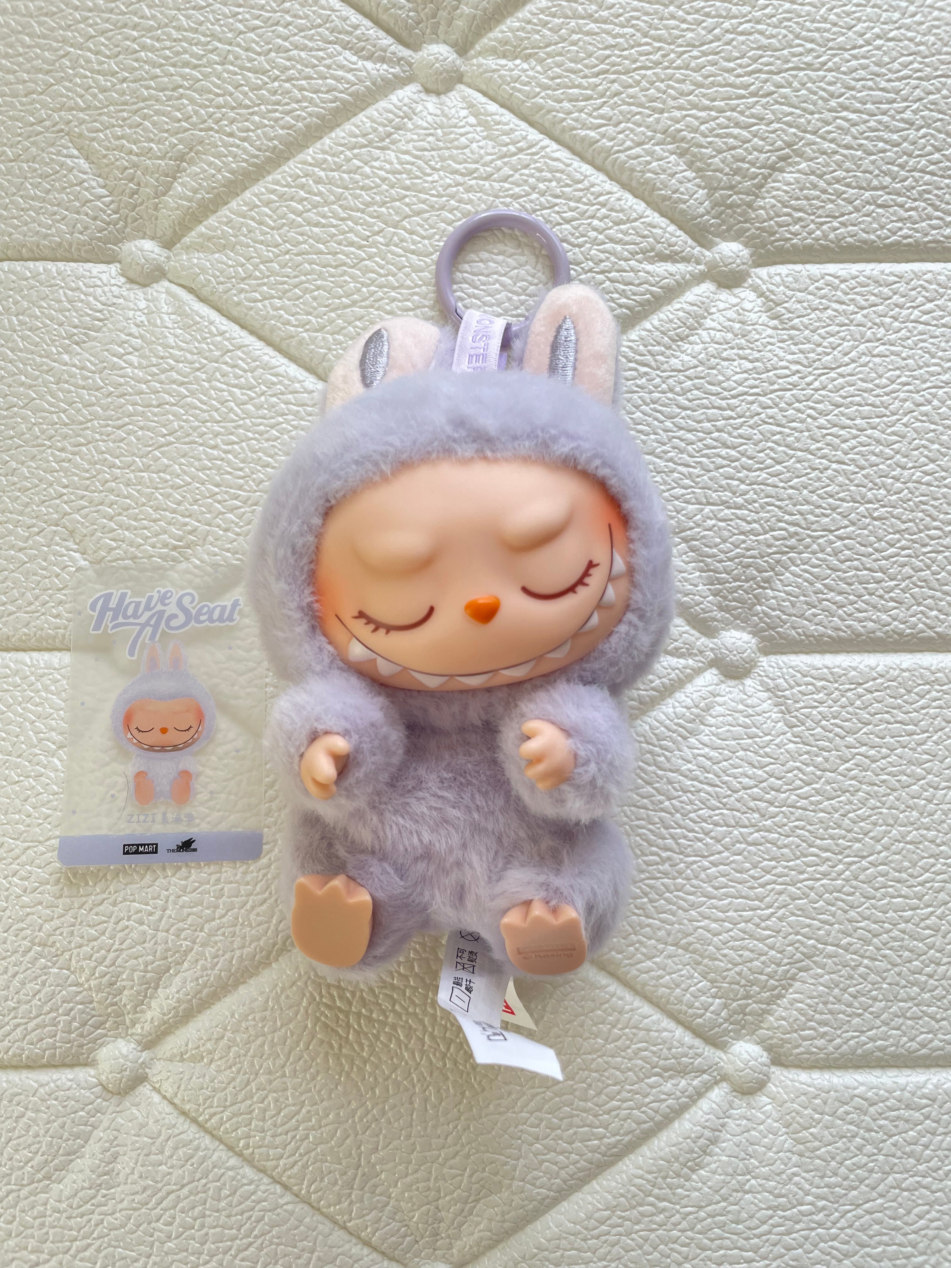 Labubu Have a Seat Zizi