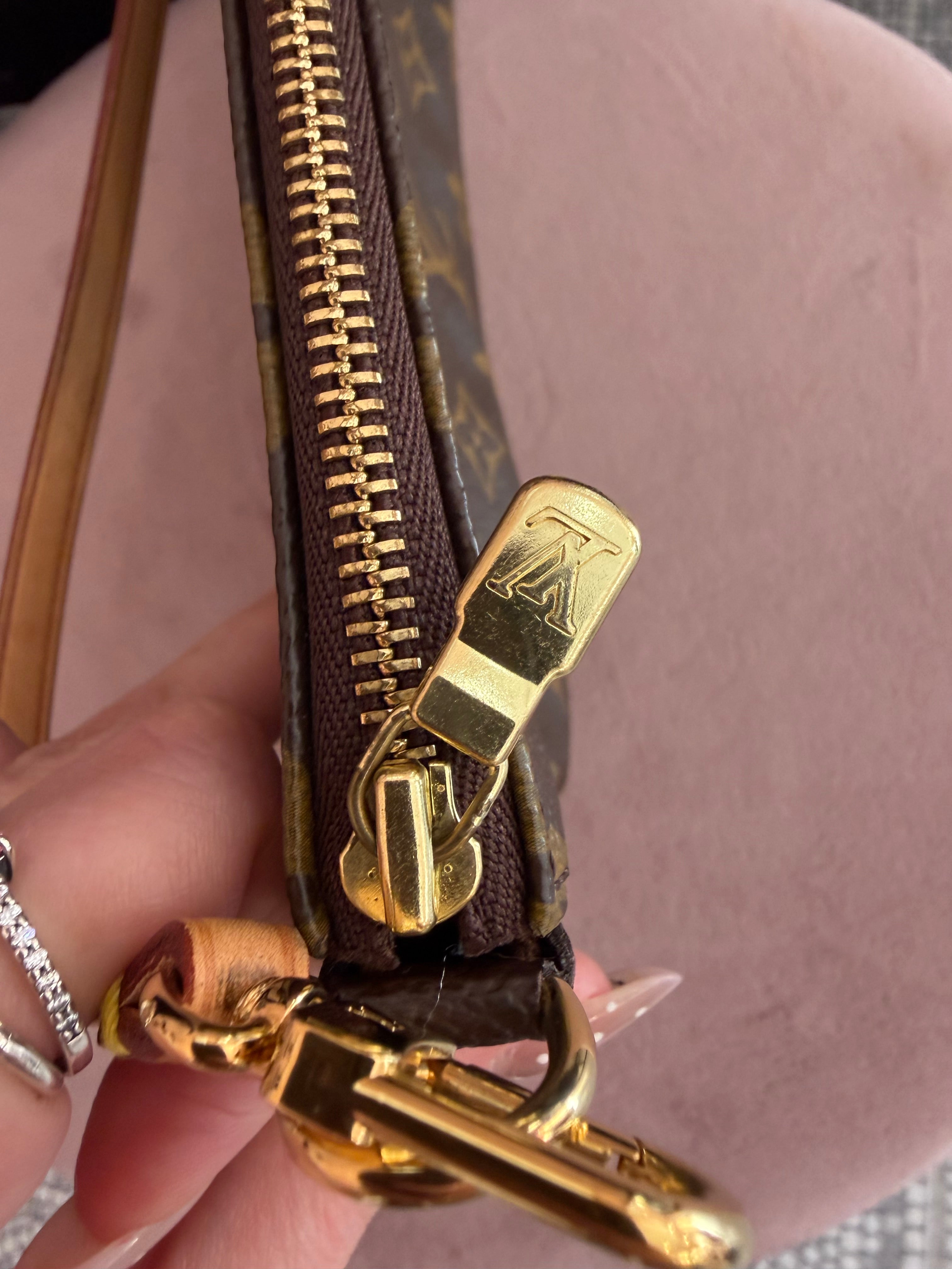 Borsa Louis Vuitton Pochette accessoires NM monogram