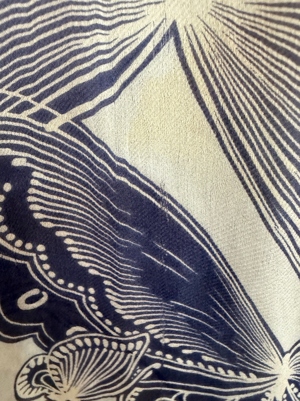 Foulard Valentino fiori e farfalle blu e giallo