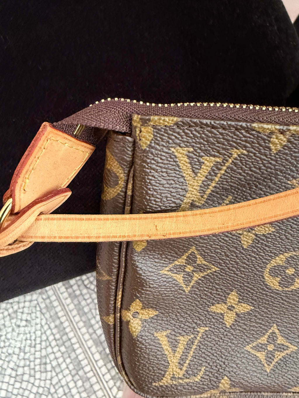 Borsa Louis Vuitton Pochette accessoires NM monogram