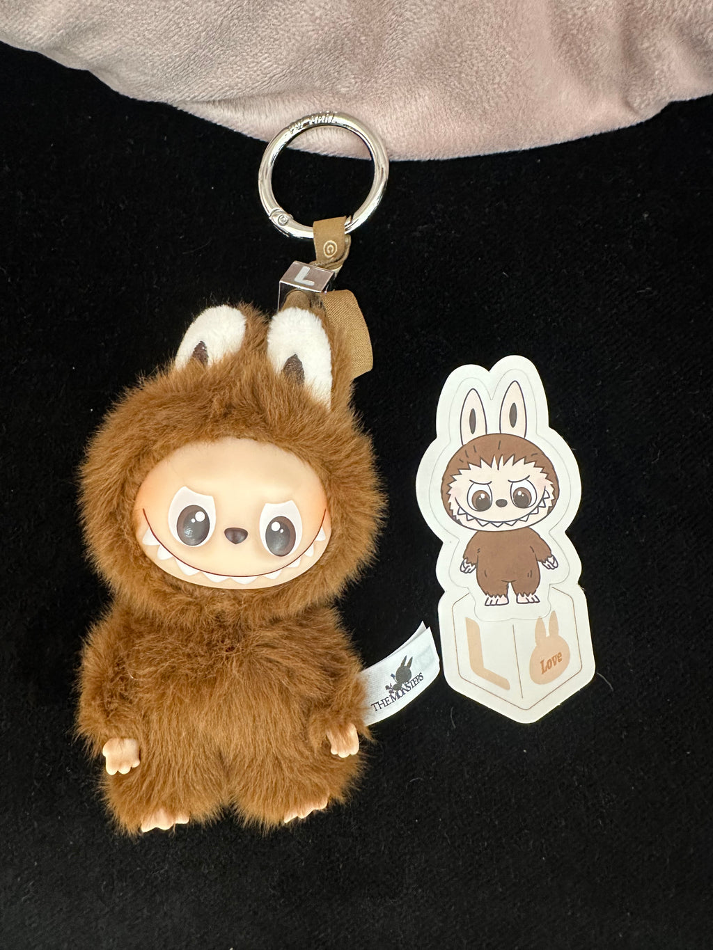 Labubu Pin for Love, L