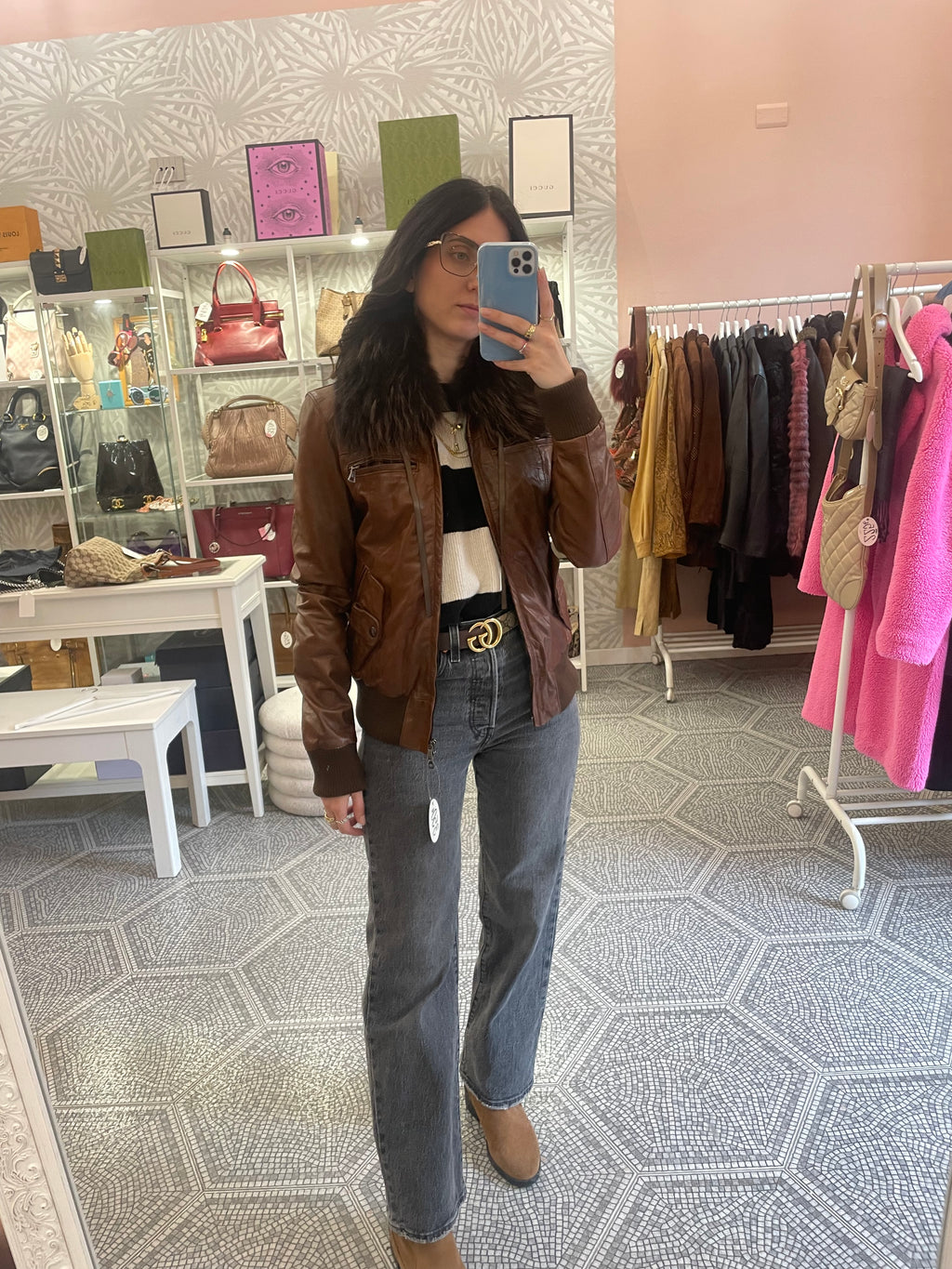 Giubbotto Biker di pelle marrone con collo di volpe