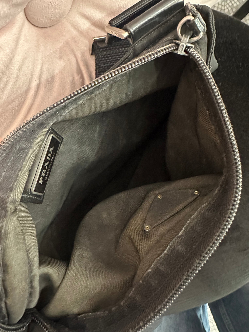 Borsa Prada tela nylon nera tracolla