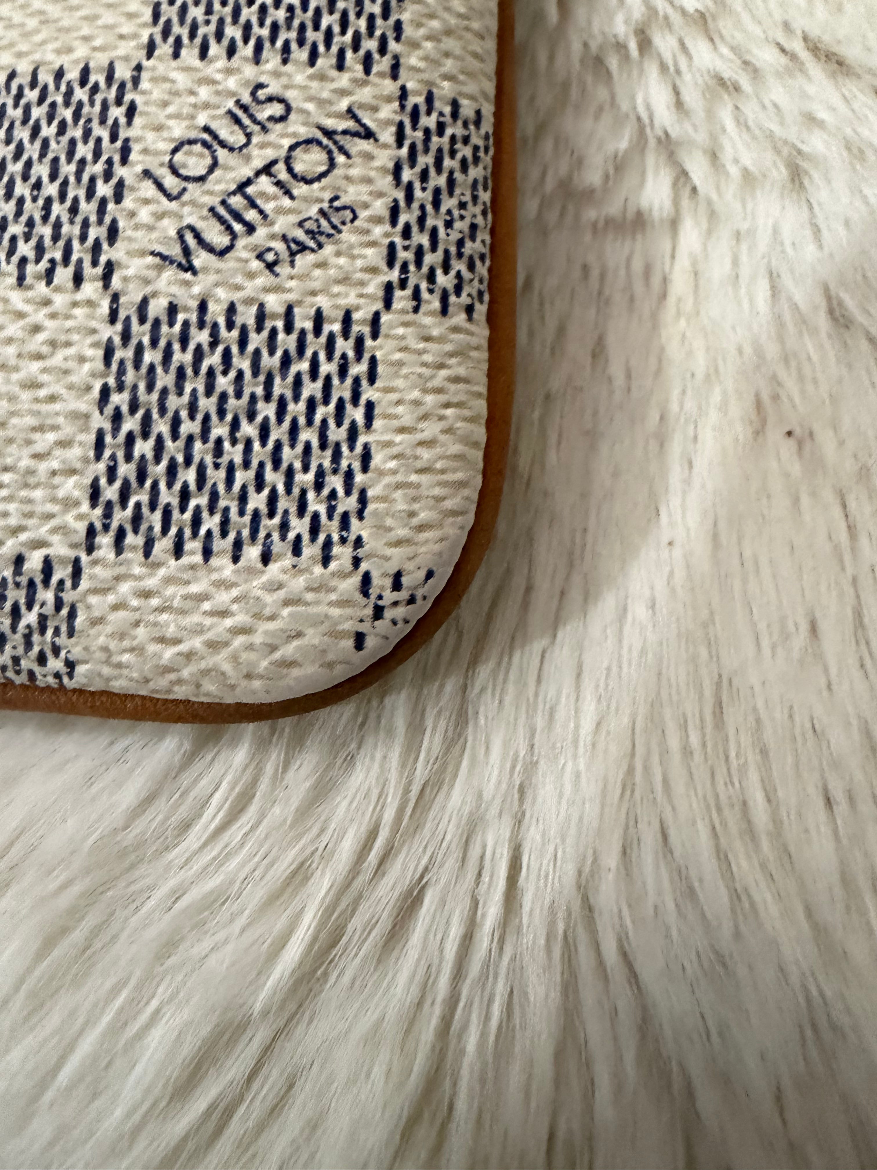 Pochette Louis Vuitton Milla damier azur
