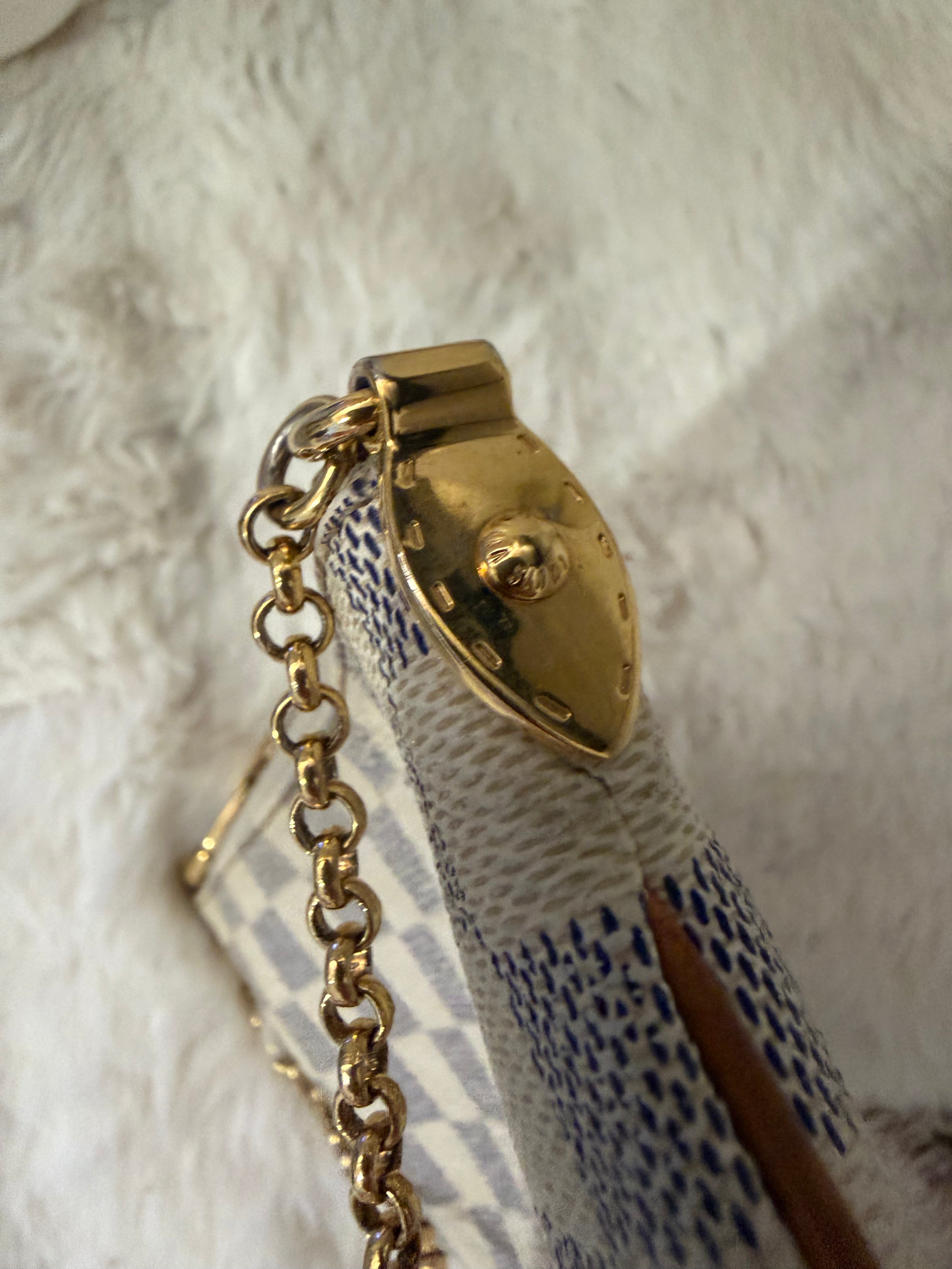 Pochette Louis Vuitton Milla damier azur