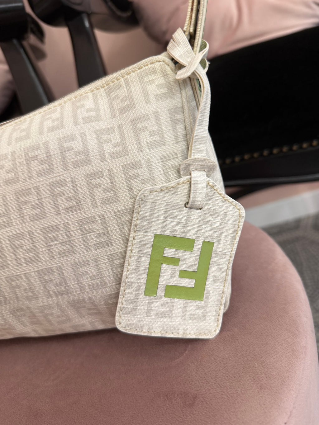 Borsa Fendi baguette bianca e verde