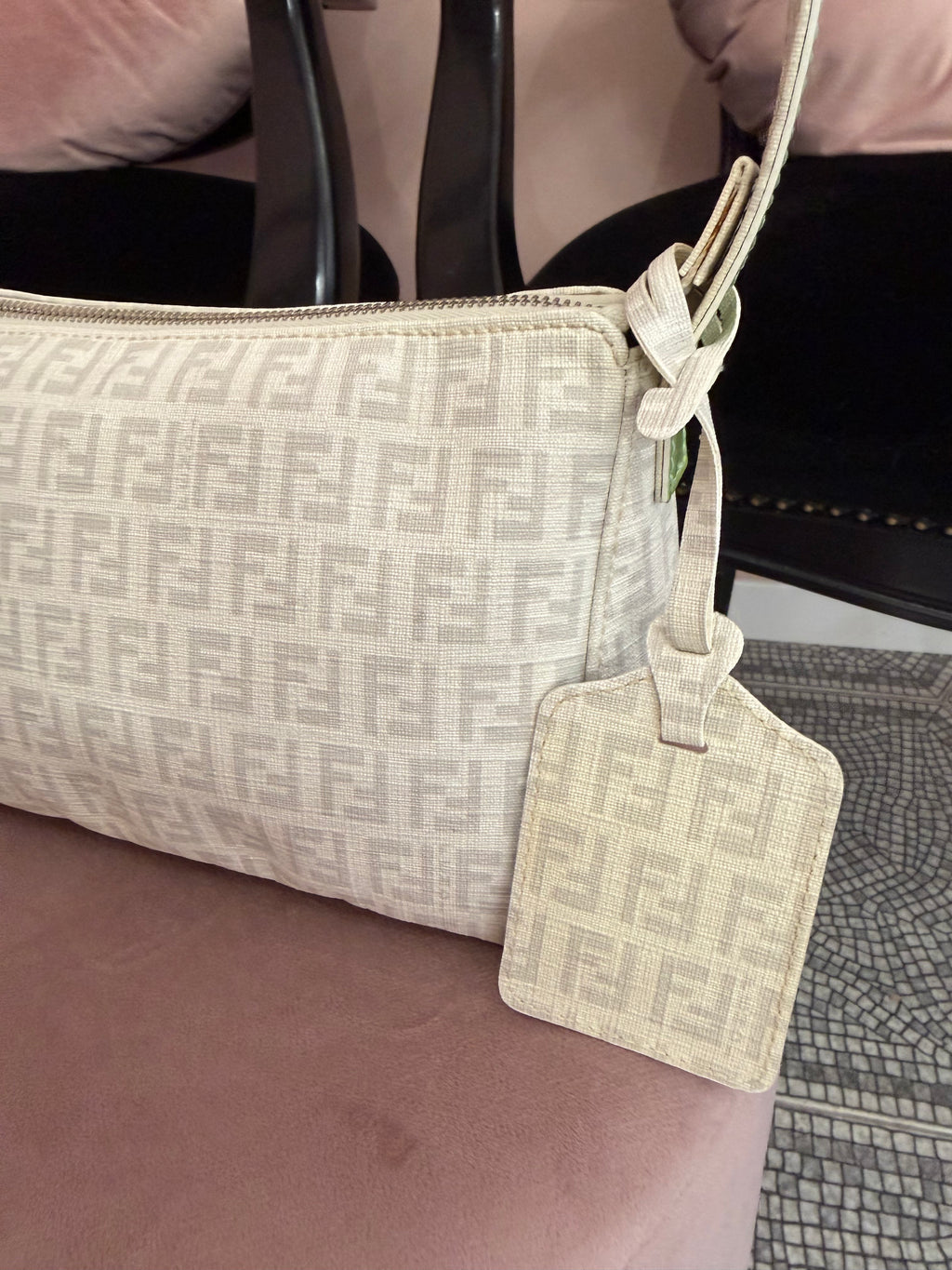 Borsa Fendi baguette bianca e verde
