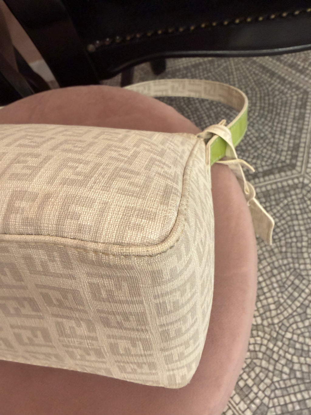 Borsa Fendi baguette bianca e verde