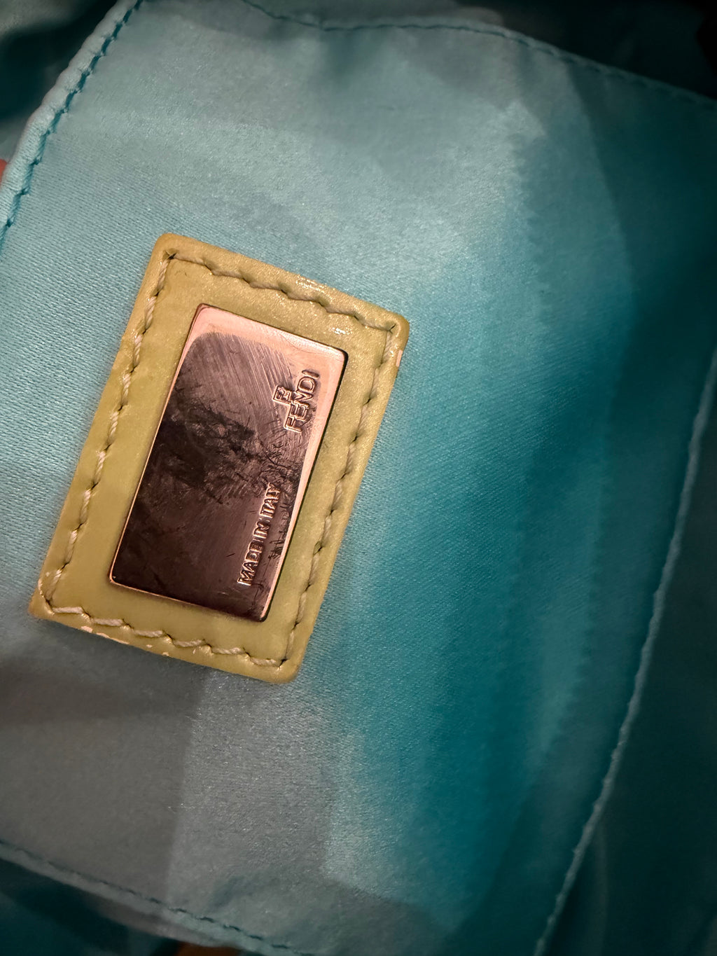 Borsa Fendi baguette bianca e verde