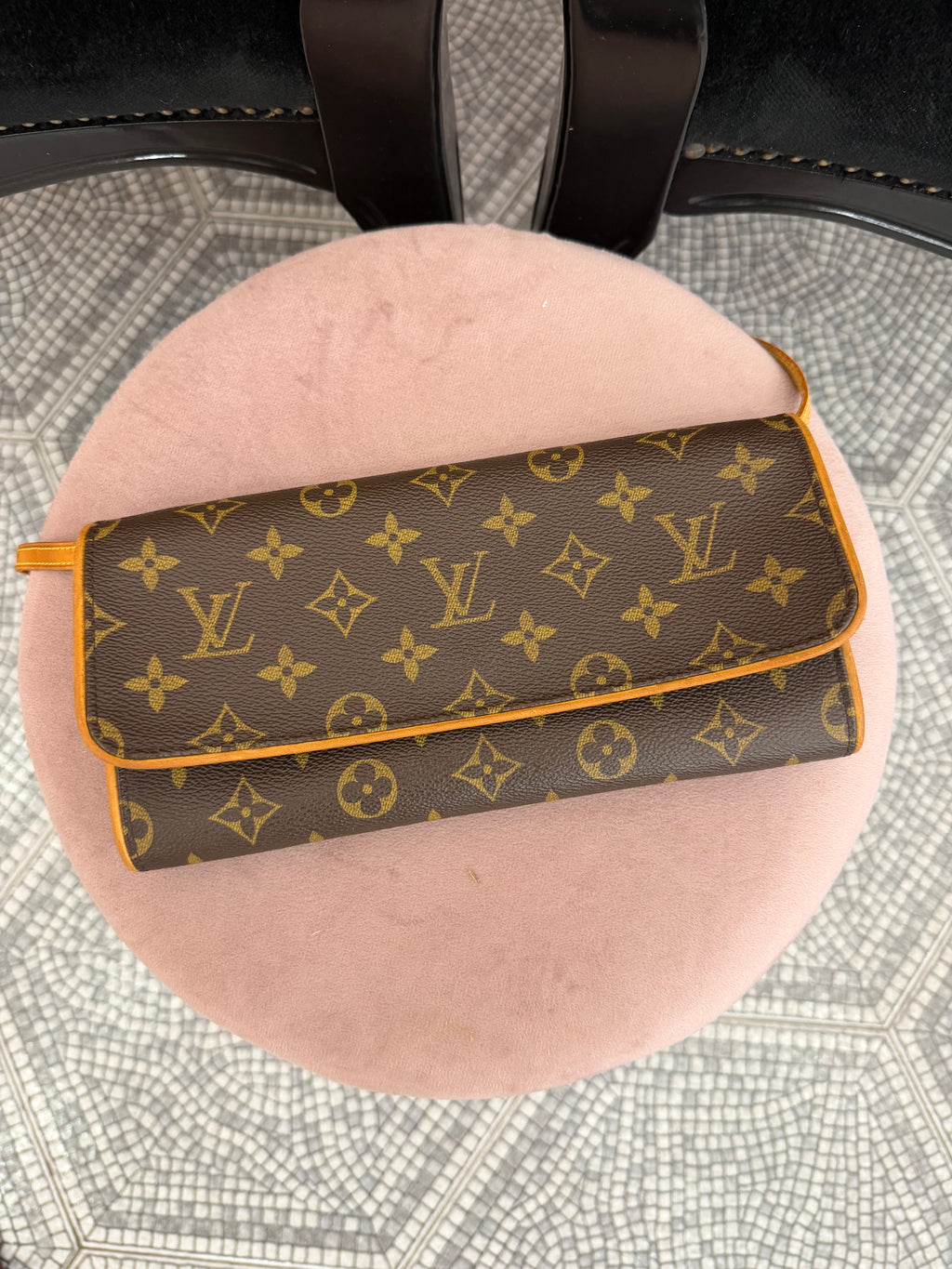 Pochette Twin Gm Louis Vuitton