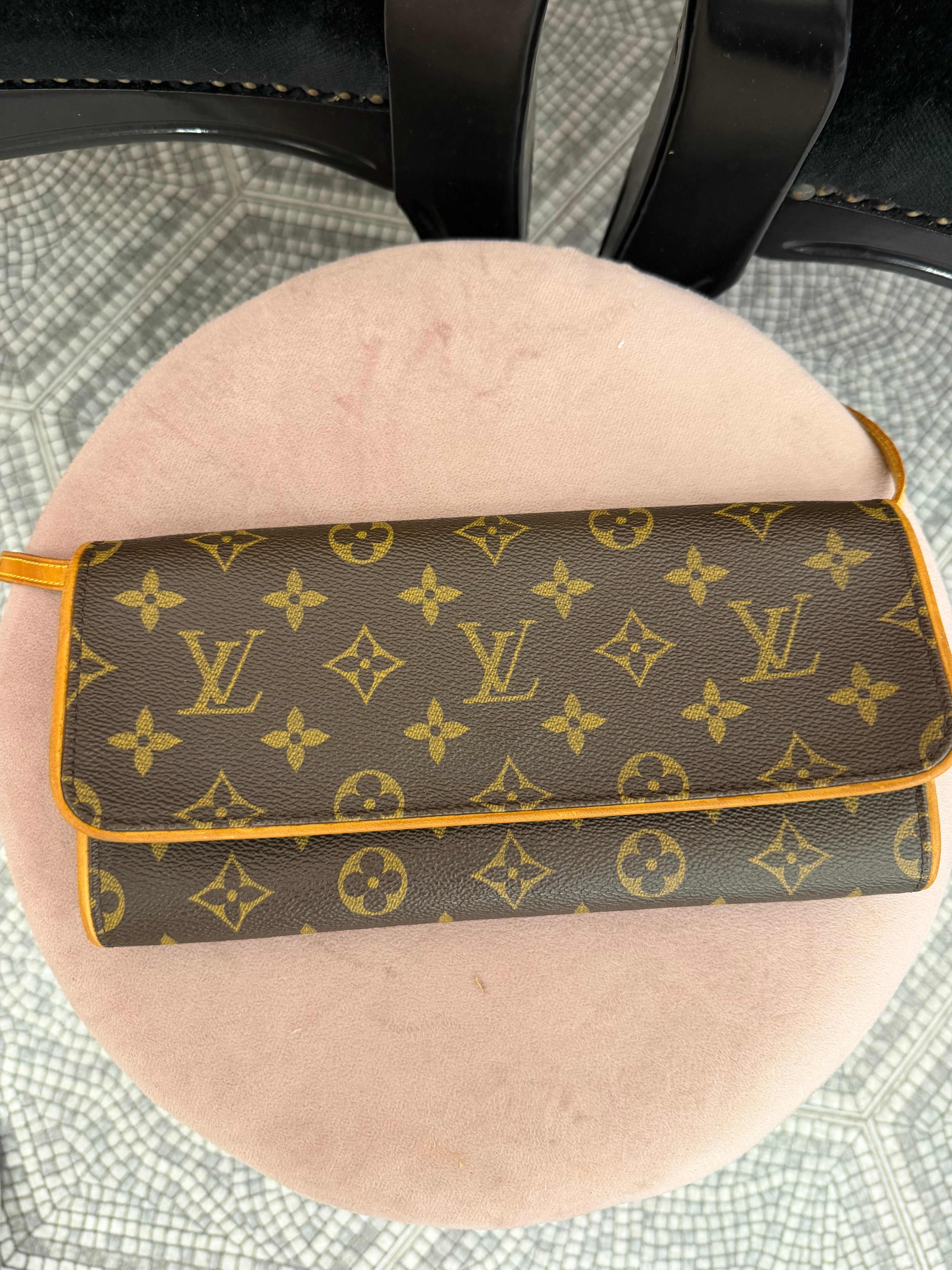 Pochette Twin Gm Louis Vuitton