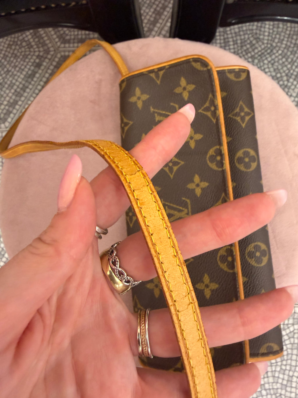 Pochette Twin Gm Louis Vuitton