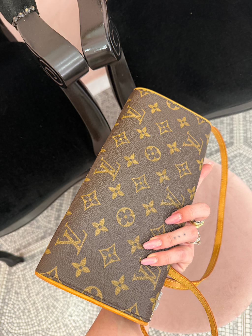Pochette Twin Gm Louis Vuitton