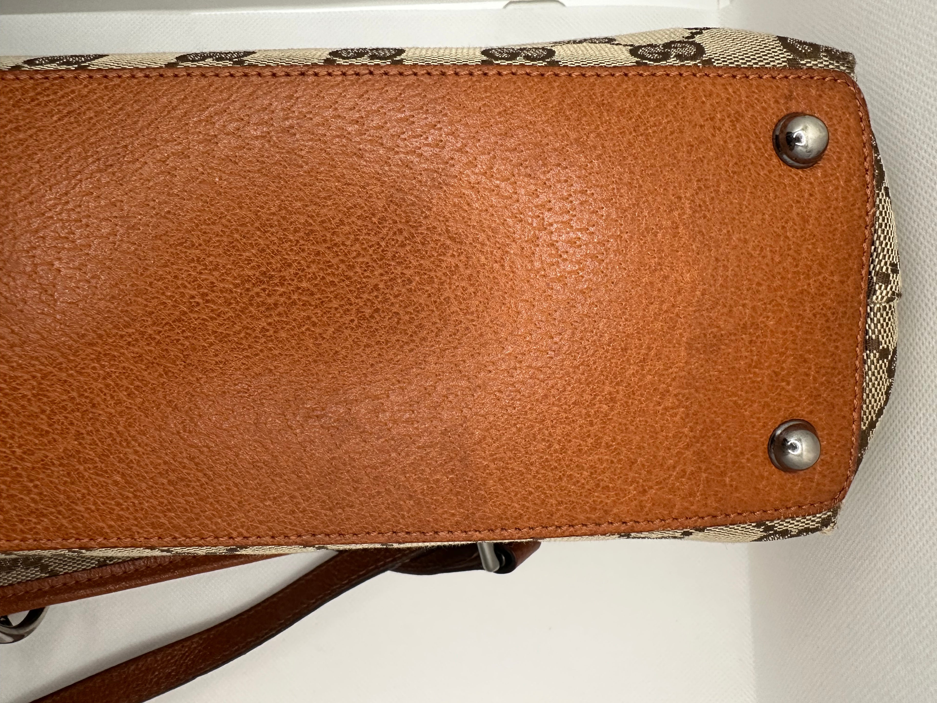 Borsa Gucci eclipse shopper media marrone