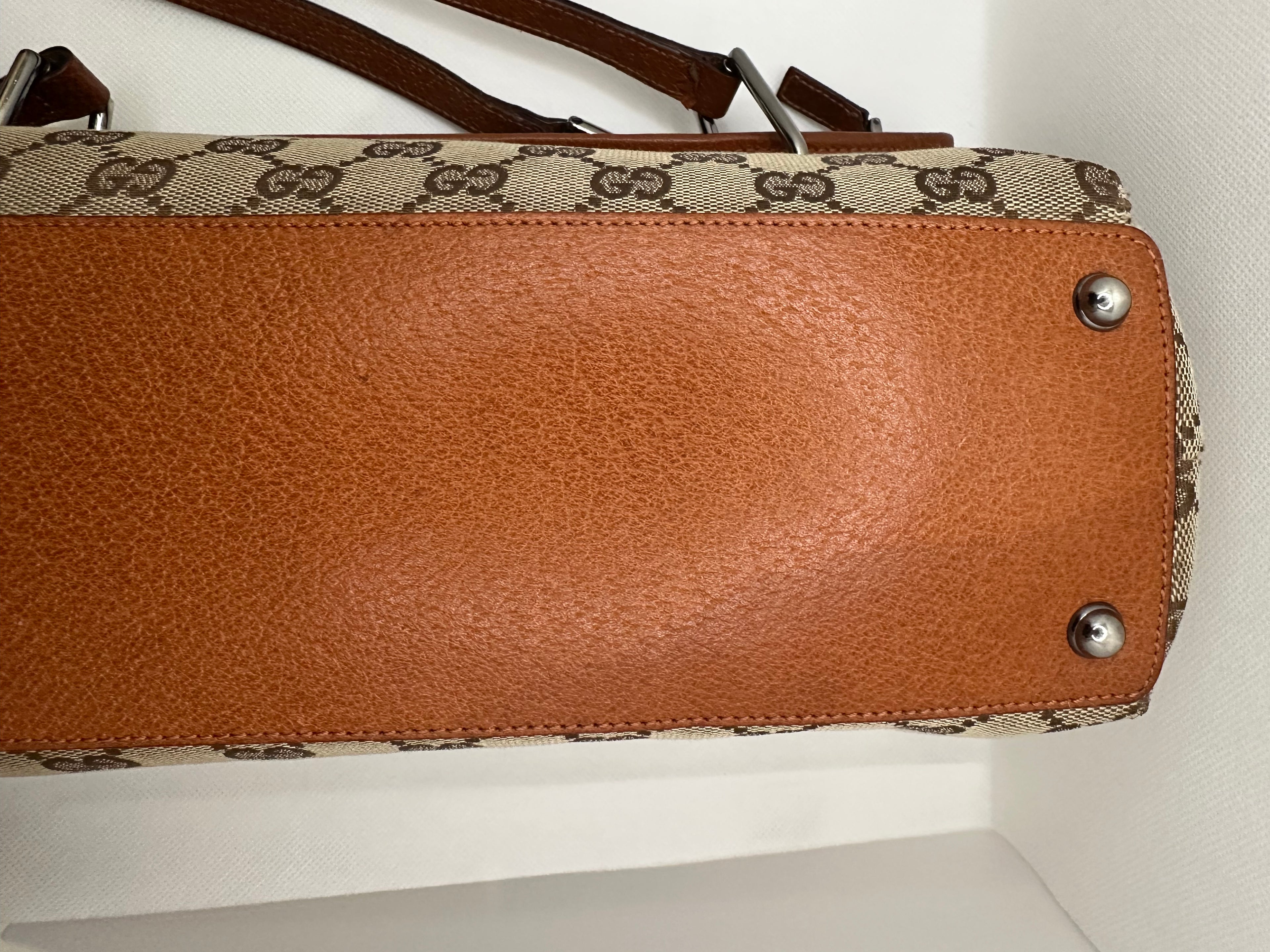 Borsa Gucci eclipse shopper media marrone