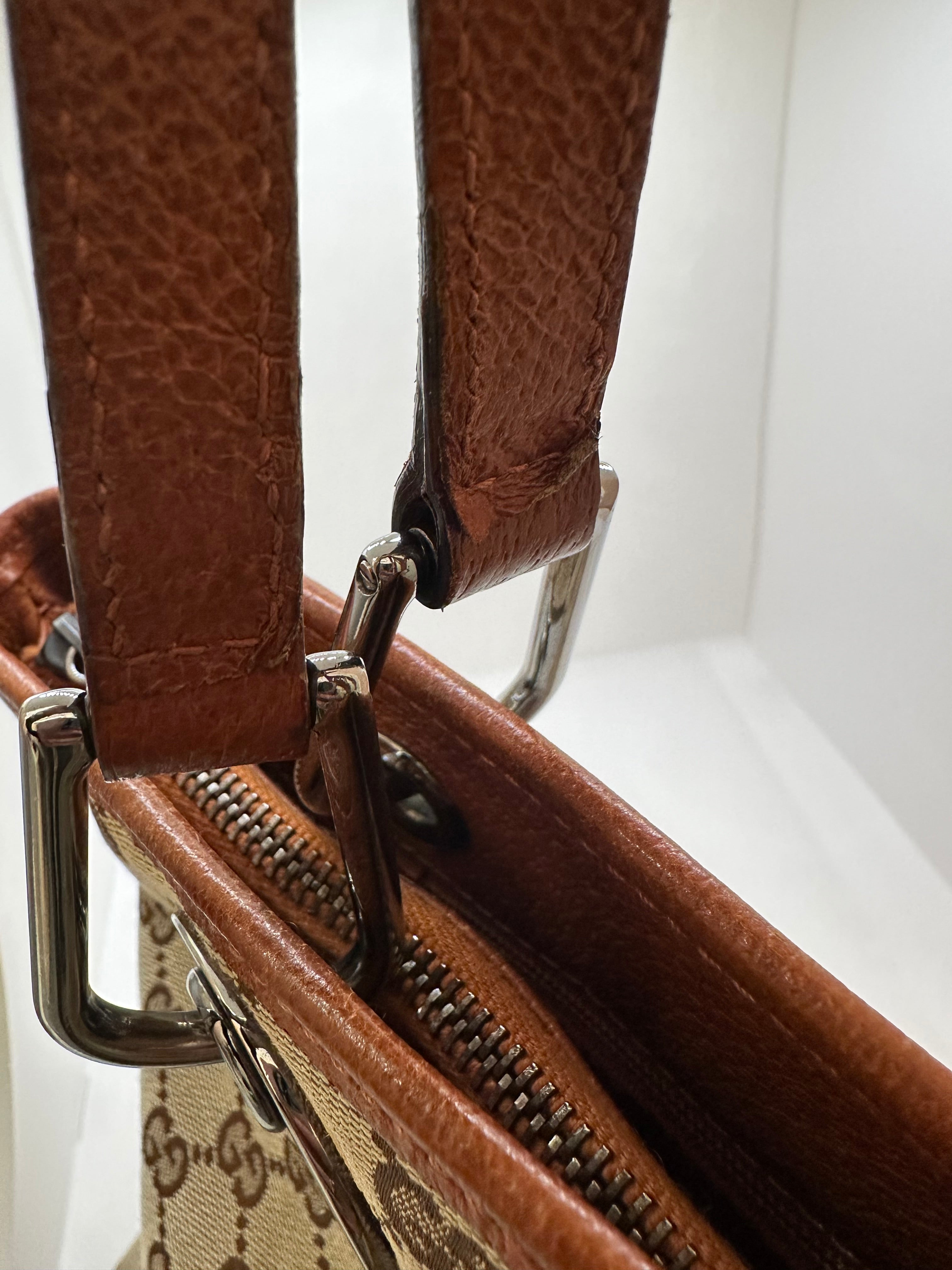 Borsa Gucci eclipse shopper media marrone