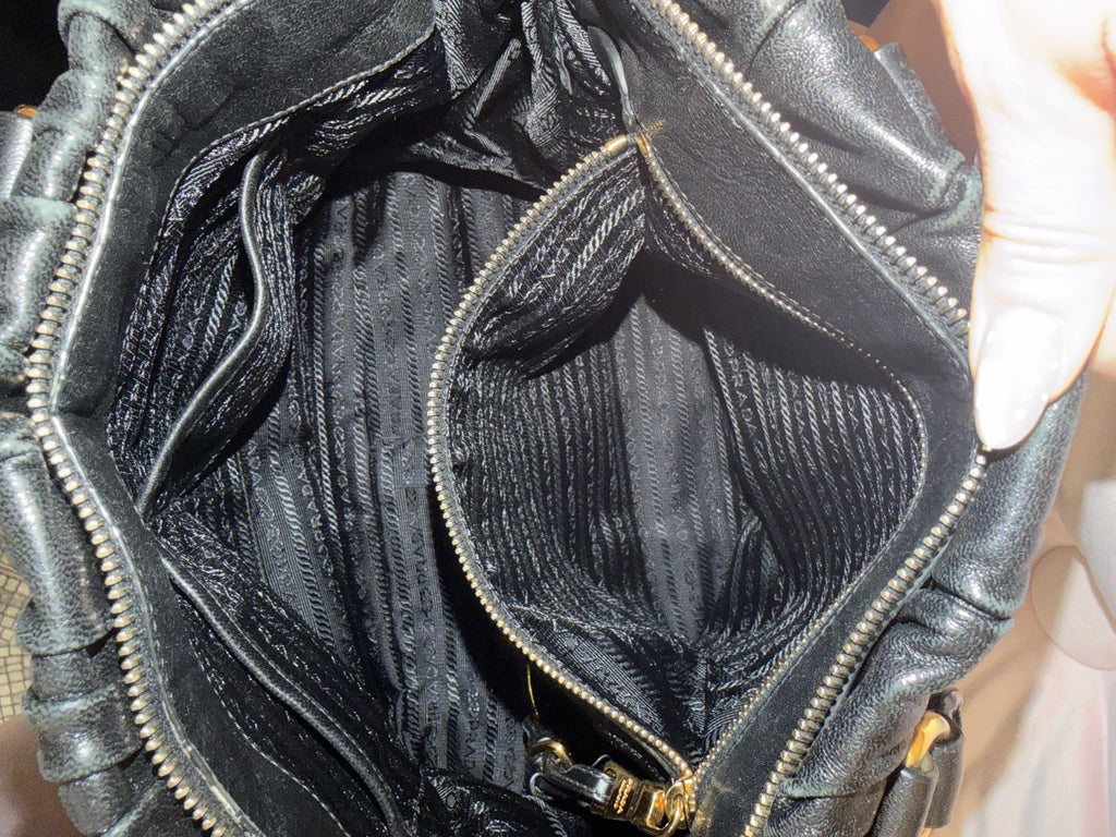 Borsa Prada shopper pelle matelassé nera