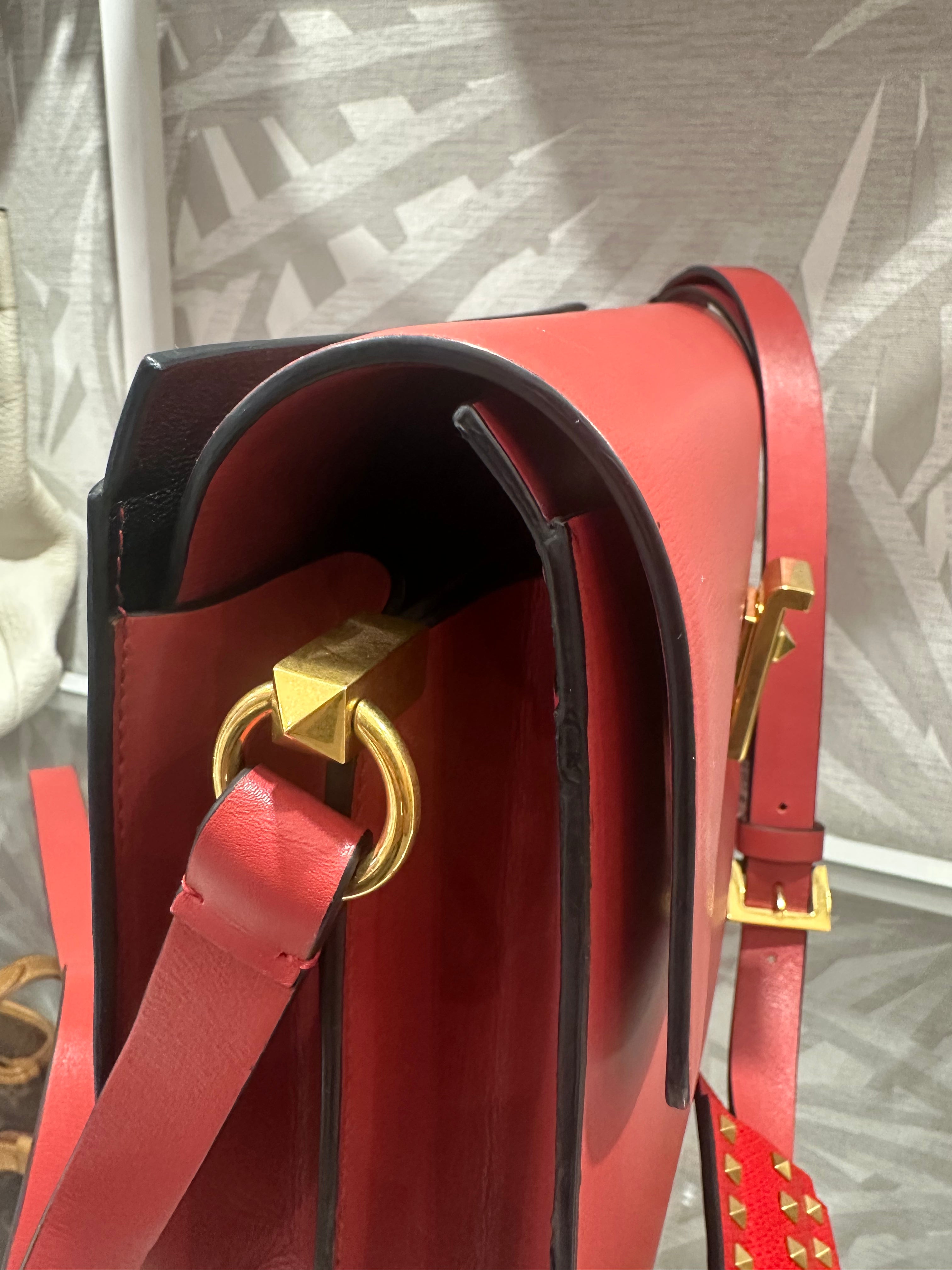 Borsa Valentino Garavagni shoulder bag red