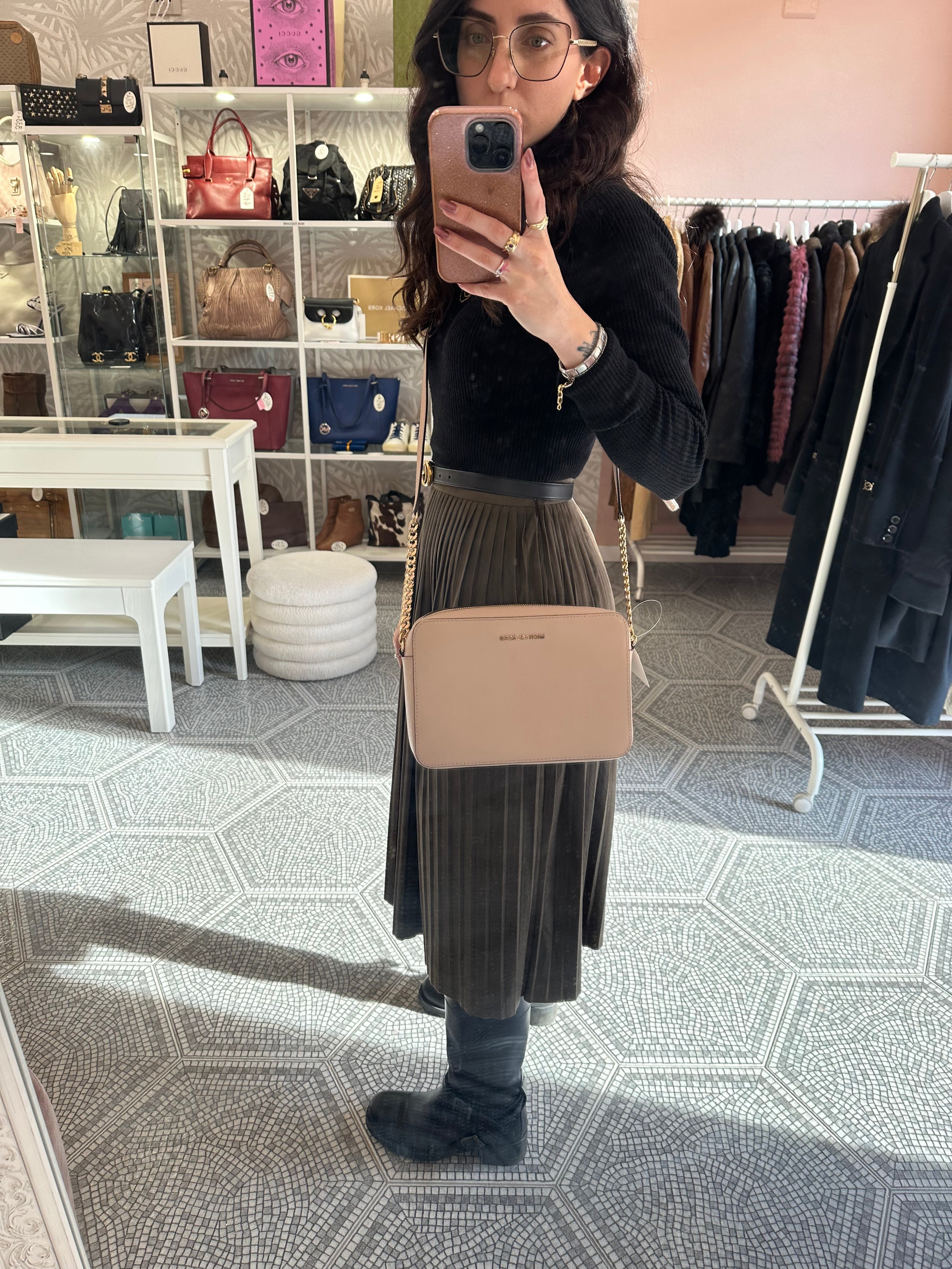 Borsa Michael Kors Camera bag rosa cipria