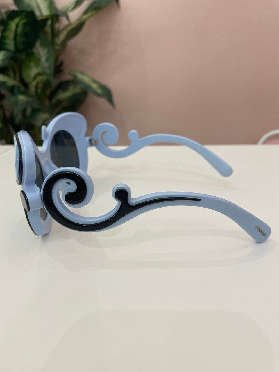 Occhiali da sole Prada Burlesque