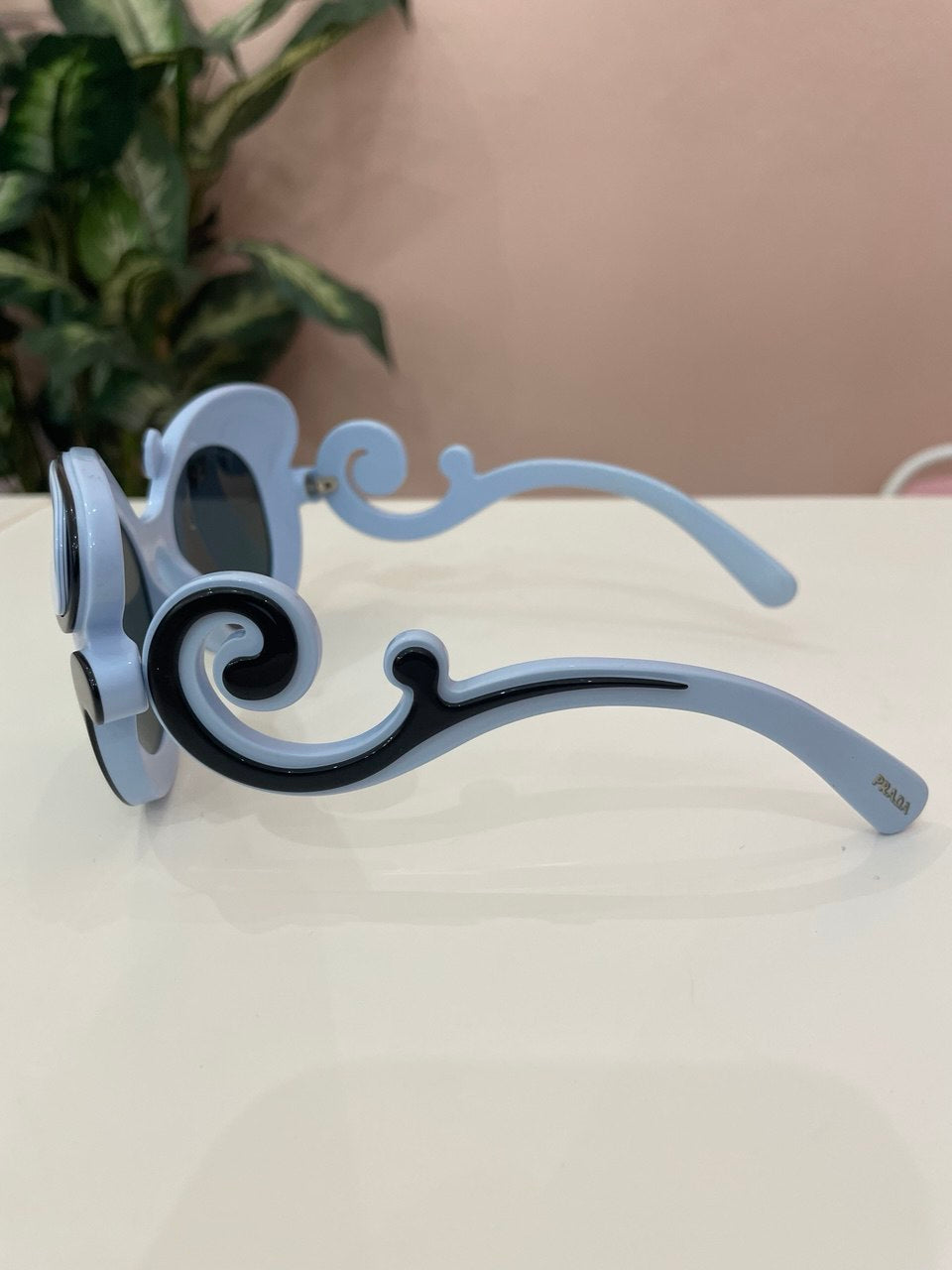 Occhiali da sole Prada Burlesque