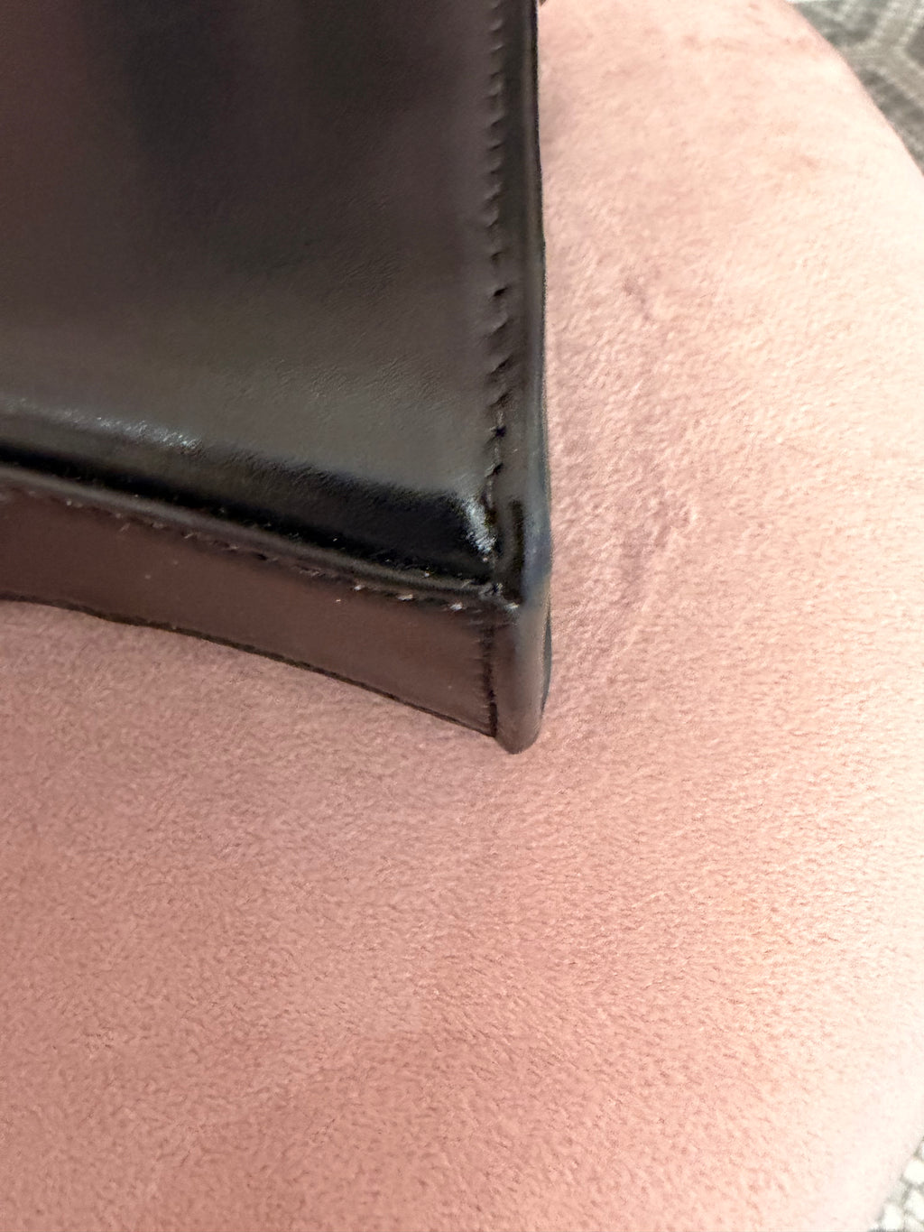 Borsa Balenciaga hourglass per adidas nera
