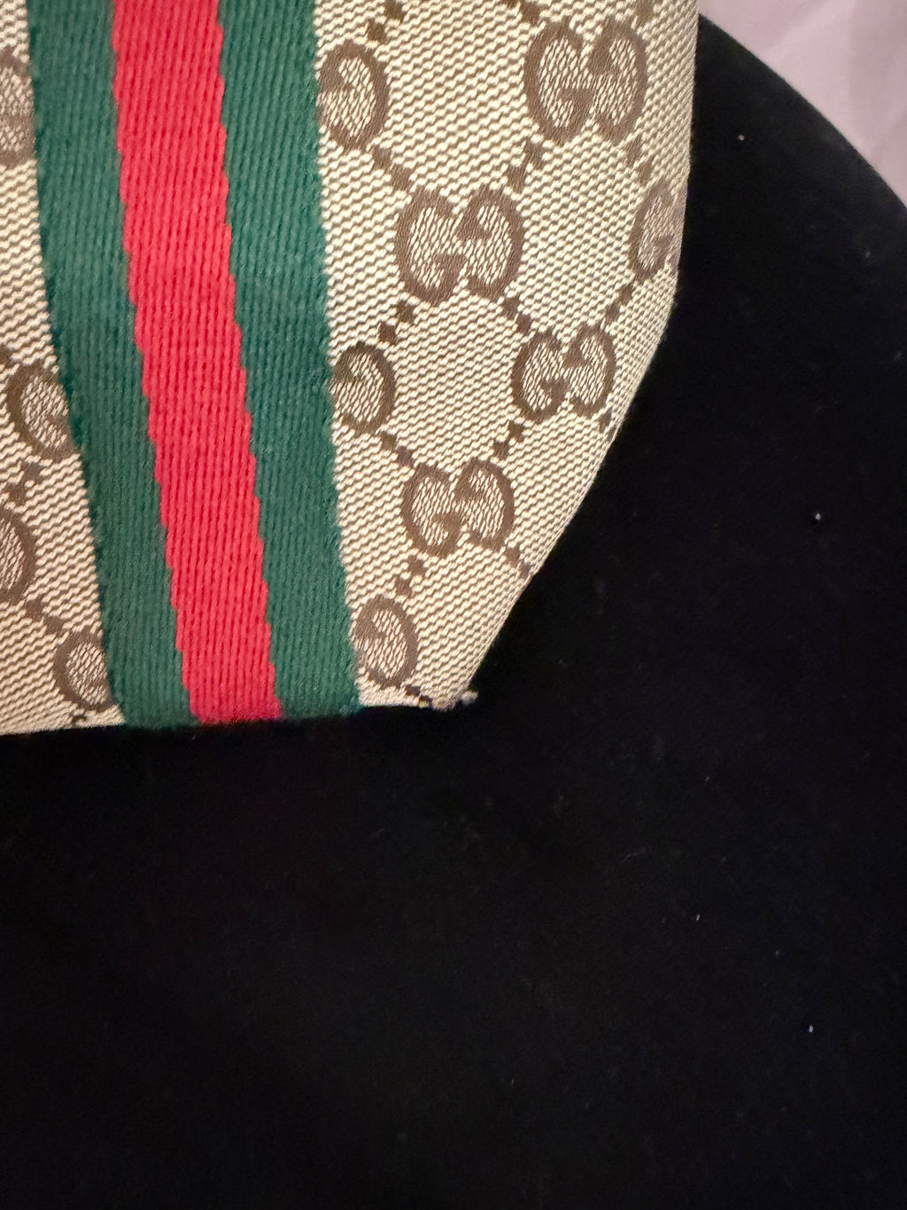Borsa Gucci tela gg e web con ciondolo