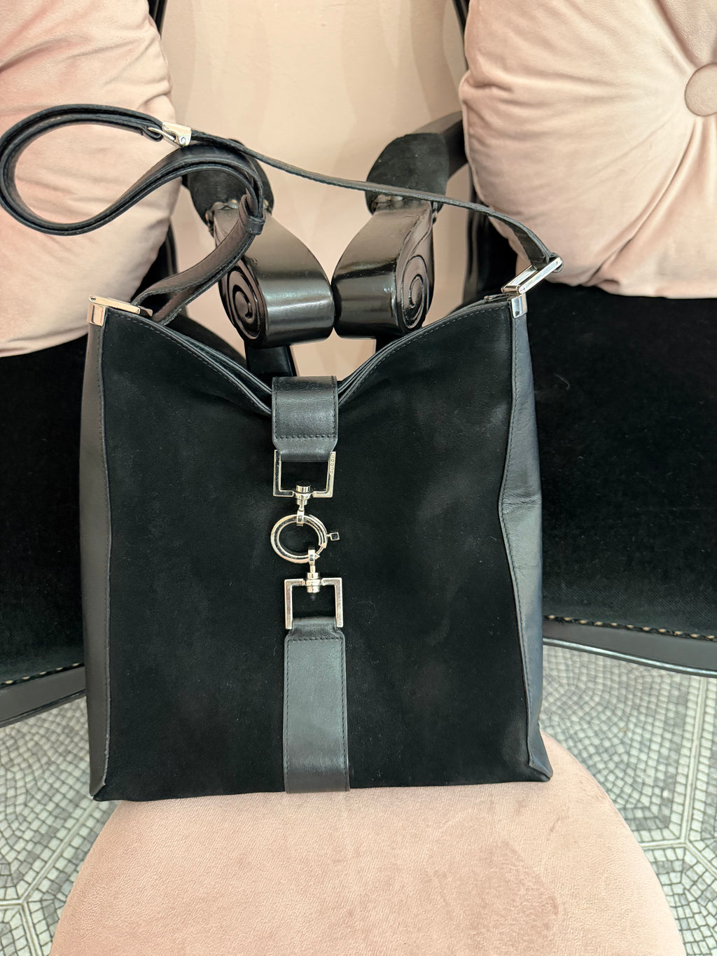 Borsa Gucci vintage in suede nera