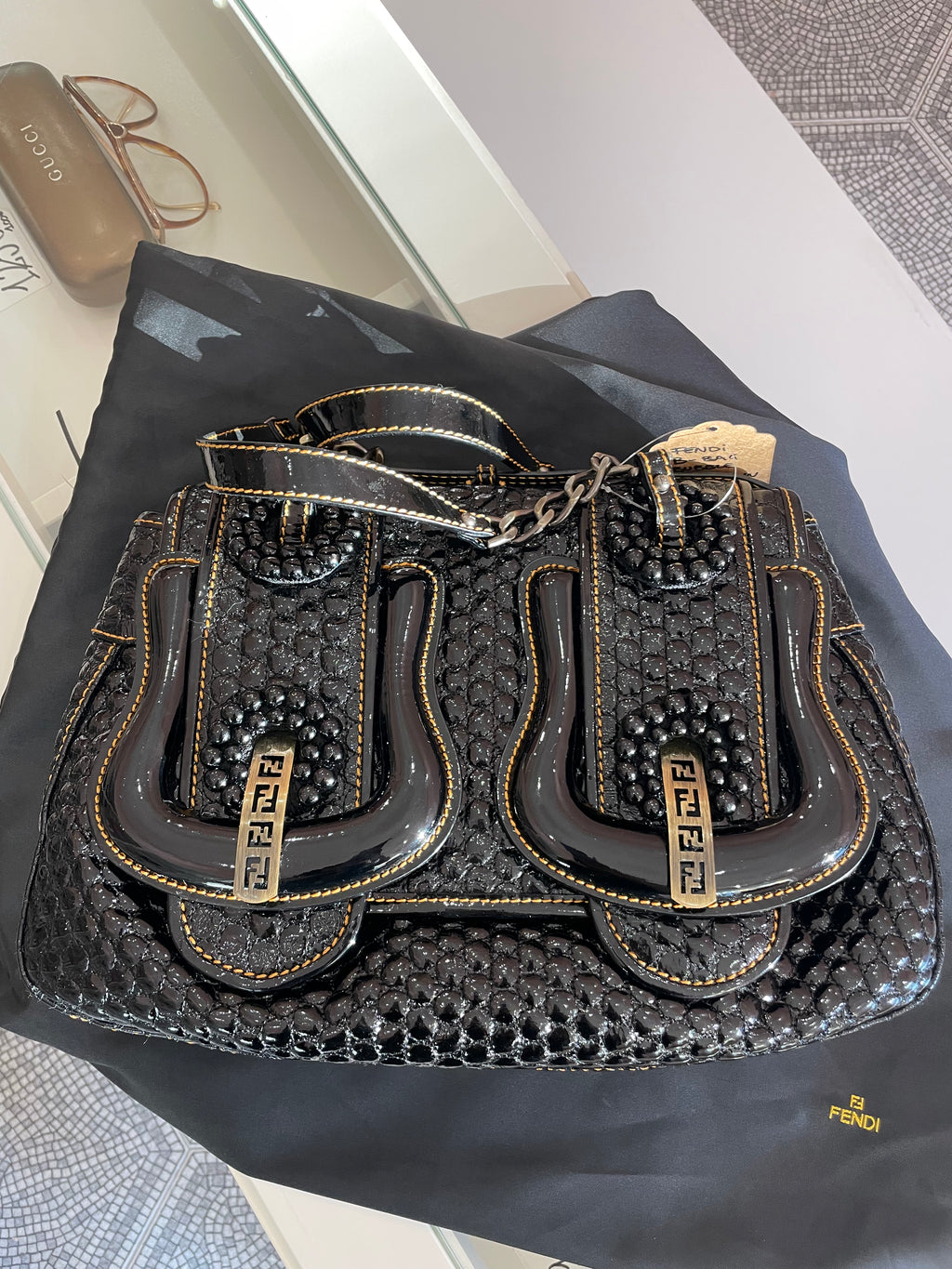 Borsa Fendi B bag