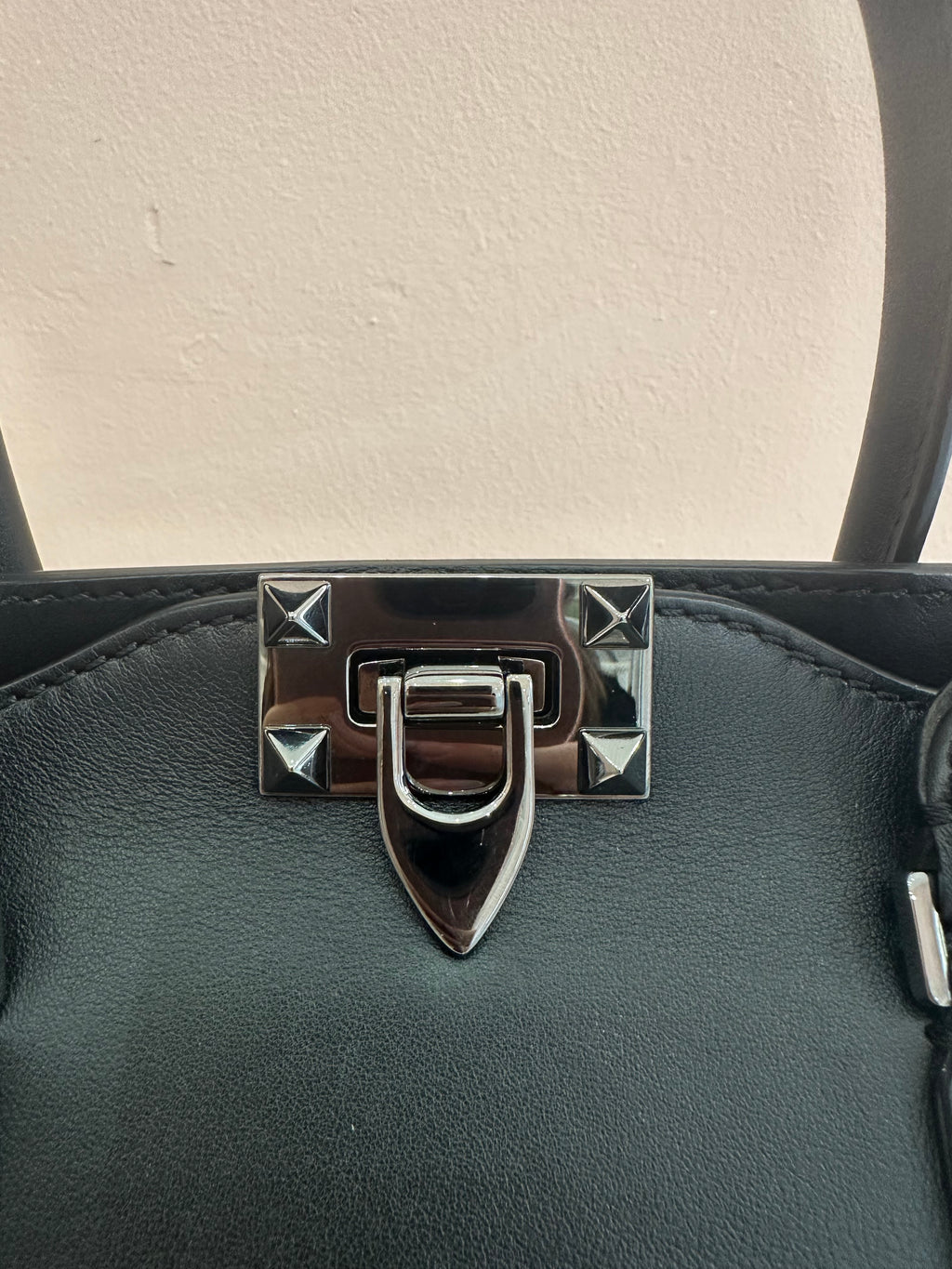 Borsa Valentino Garavani rockstud double handle noir