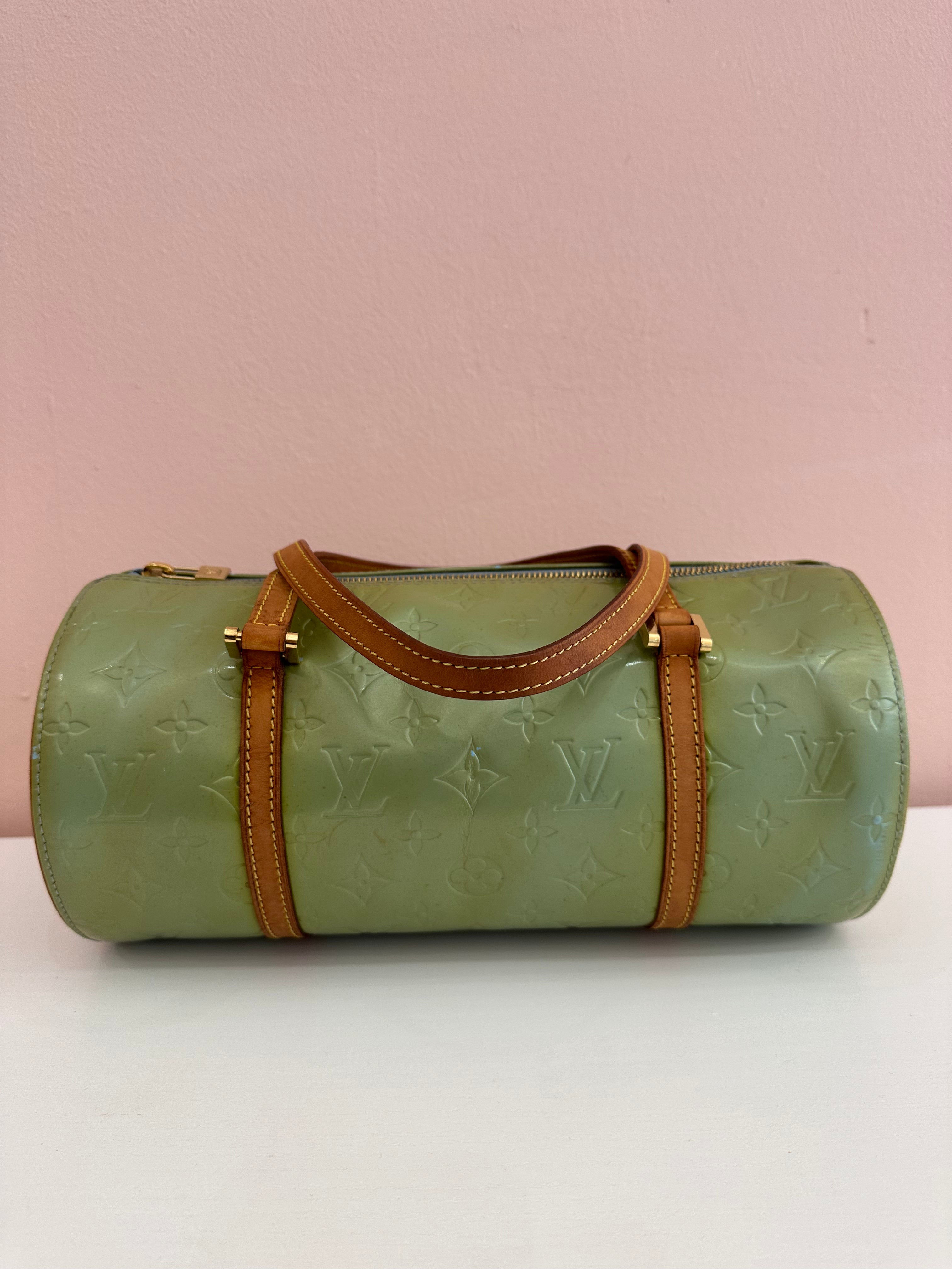 Borsa Louis Vuitton Papillon Bedford vernis green mint