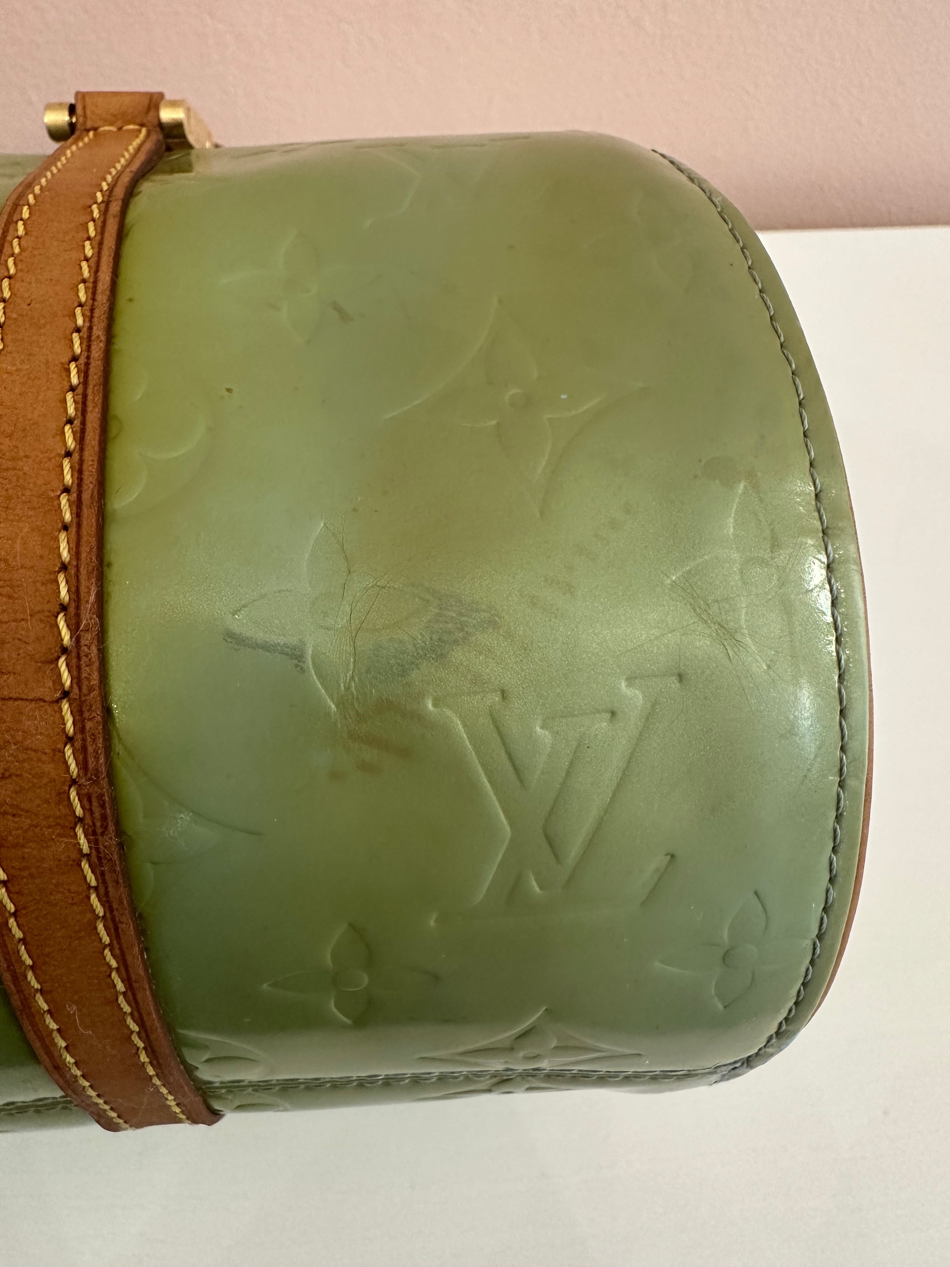 Borsa Louis Vuitton Papillon Bedford vernis green mint