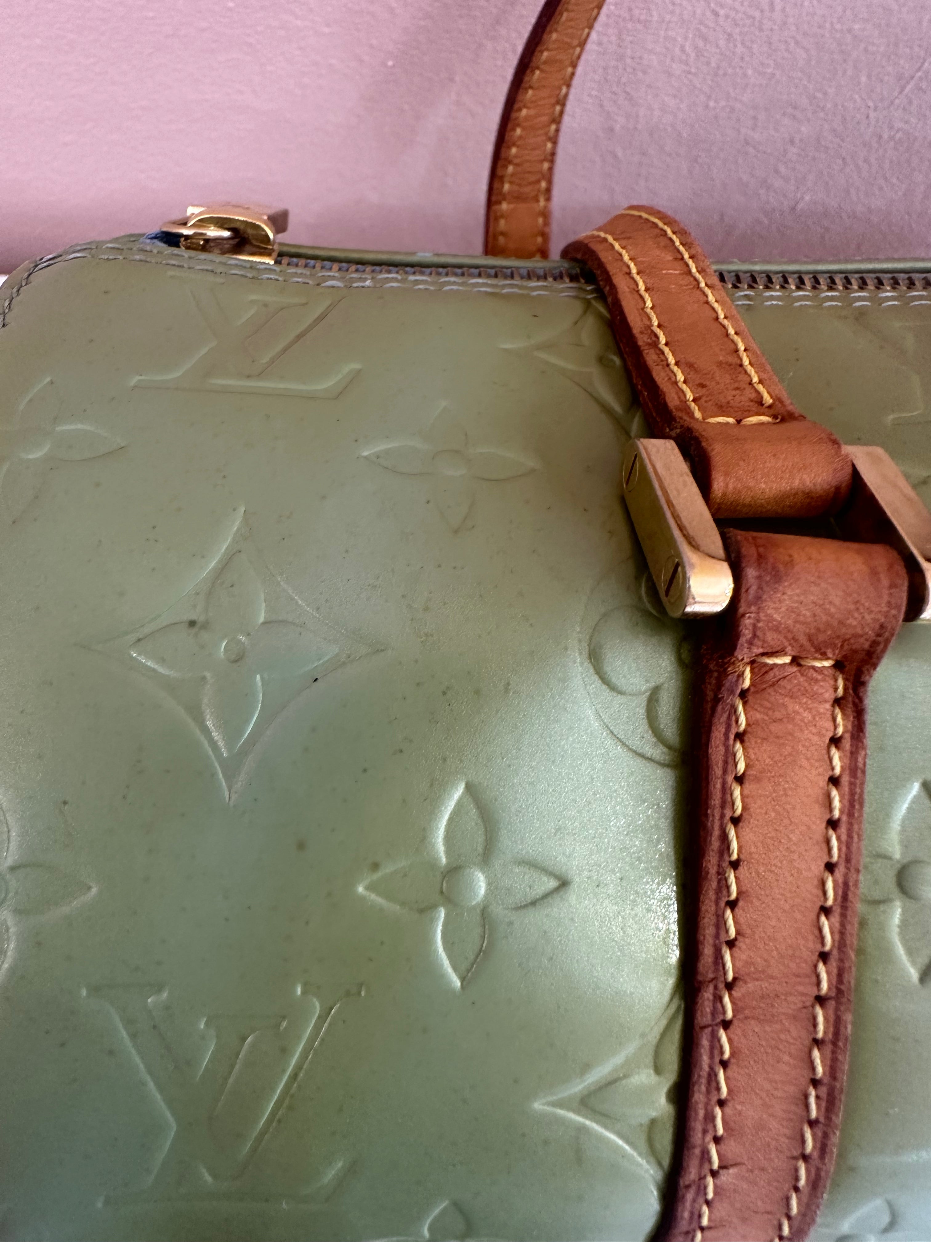 Borsa Louis Vuitton Papillon Bedford vernis green mint