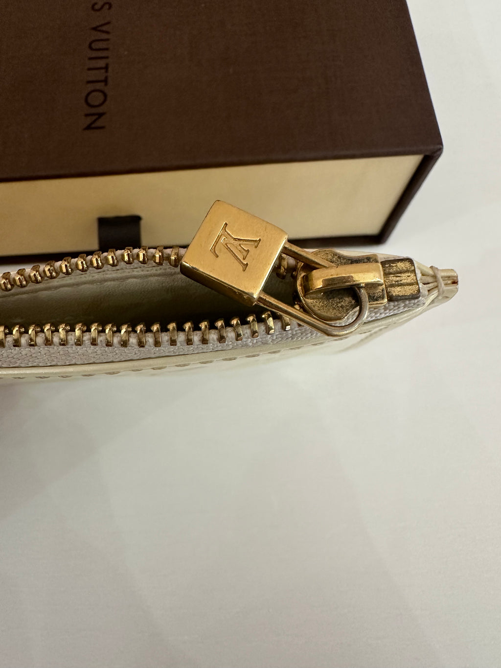 Porta tessere Dauphine Louis Vuitton in vernis