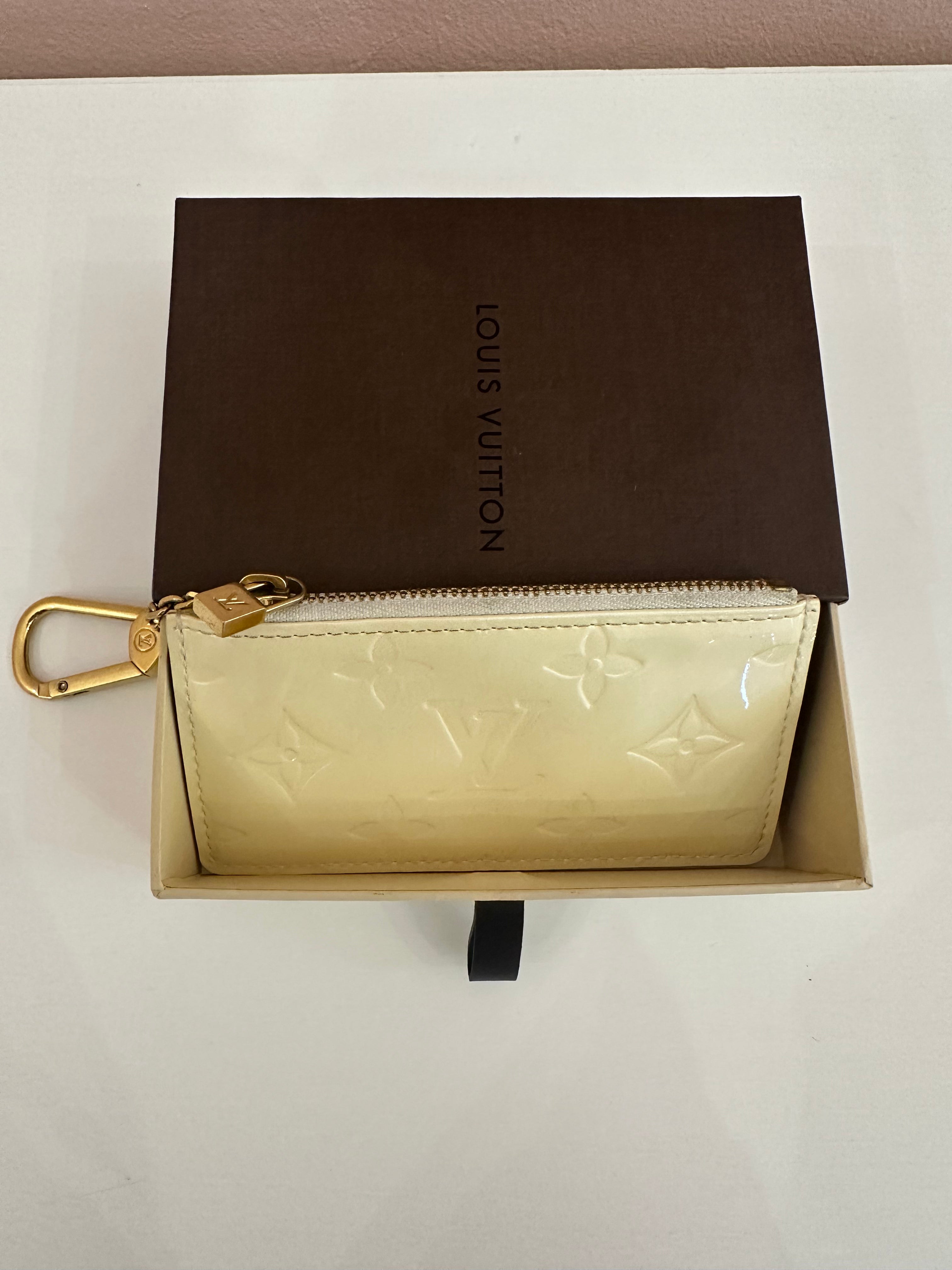 Porta tessere Dauphine Louis Vuitton in vernis