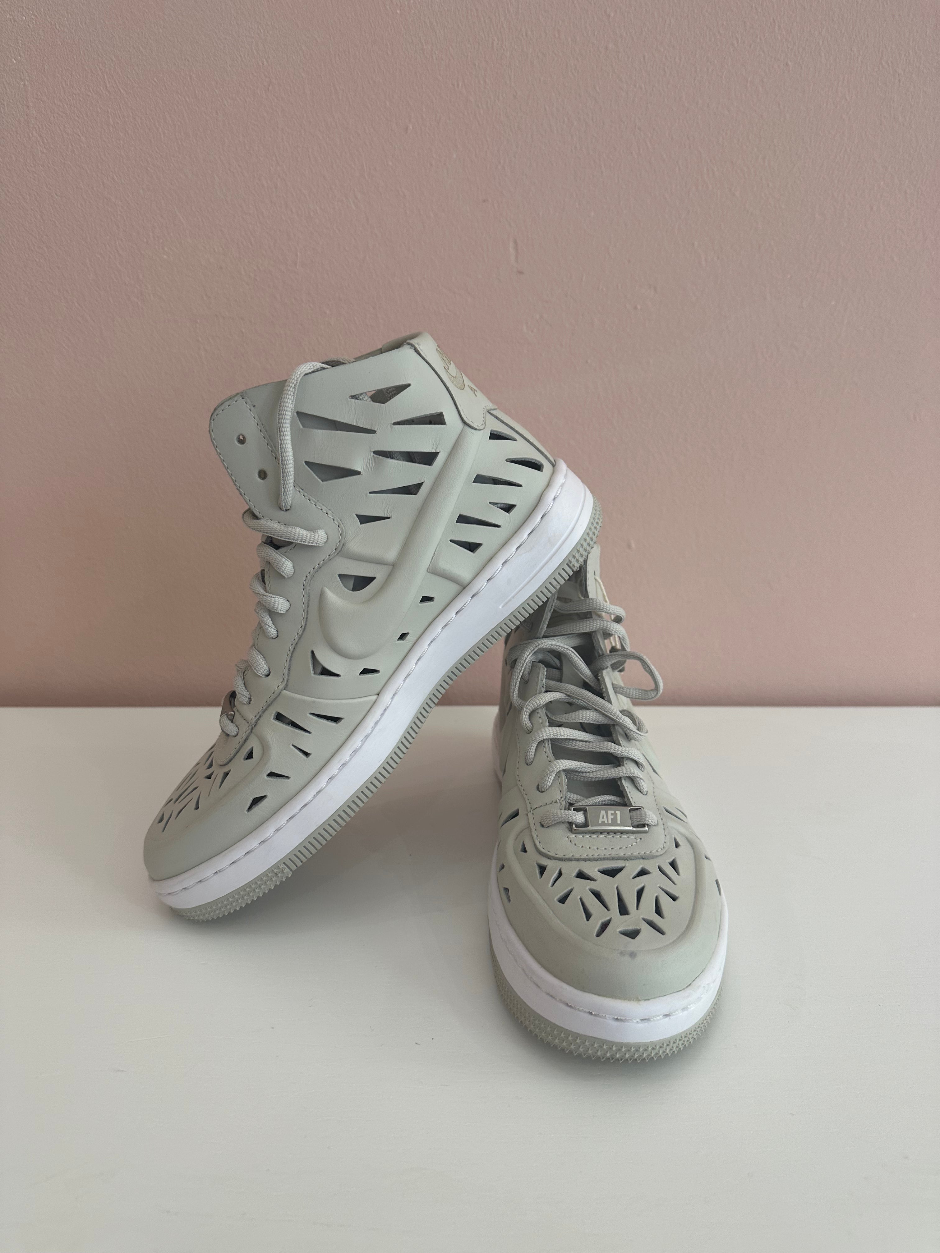 Scarpe Nike air force mid Jolie cut out